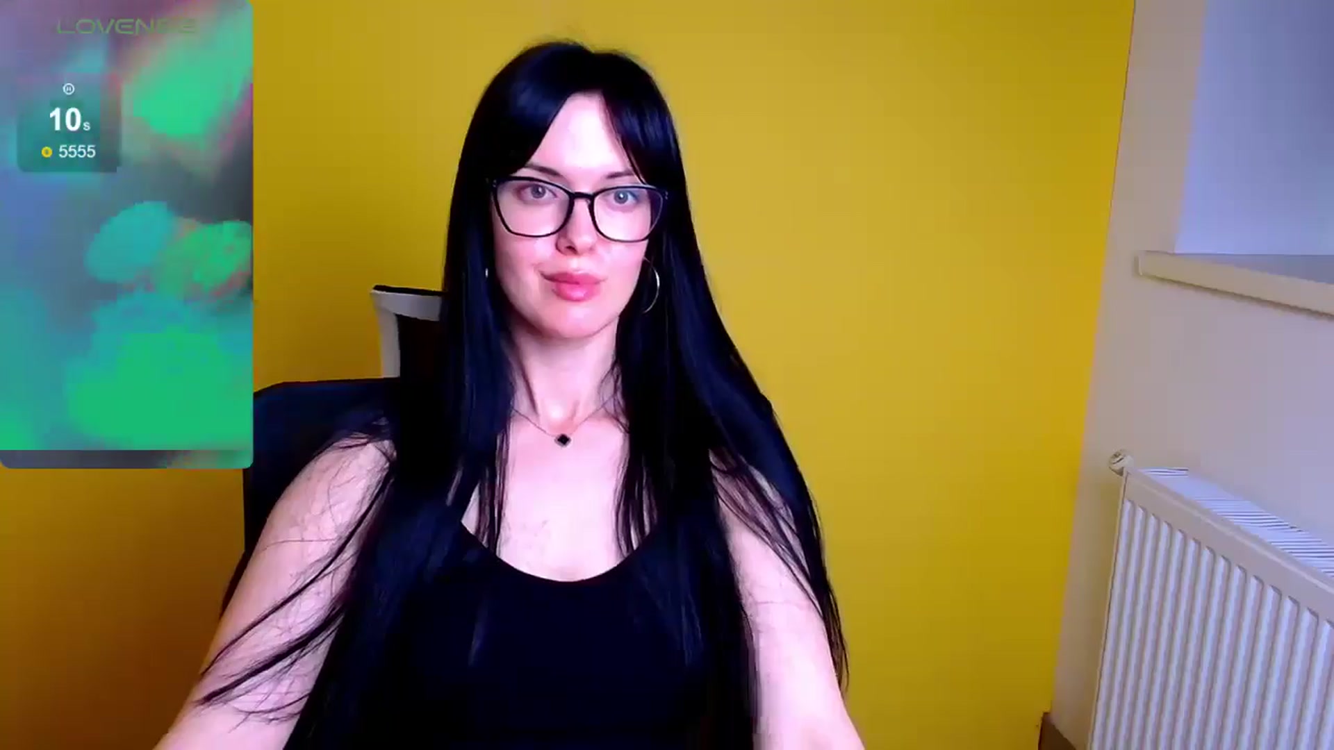 Gallery image thumbnail from Black_Red's myfreecams stream on, 05/23/2024, 14:05 image 13 of 20