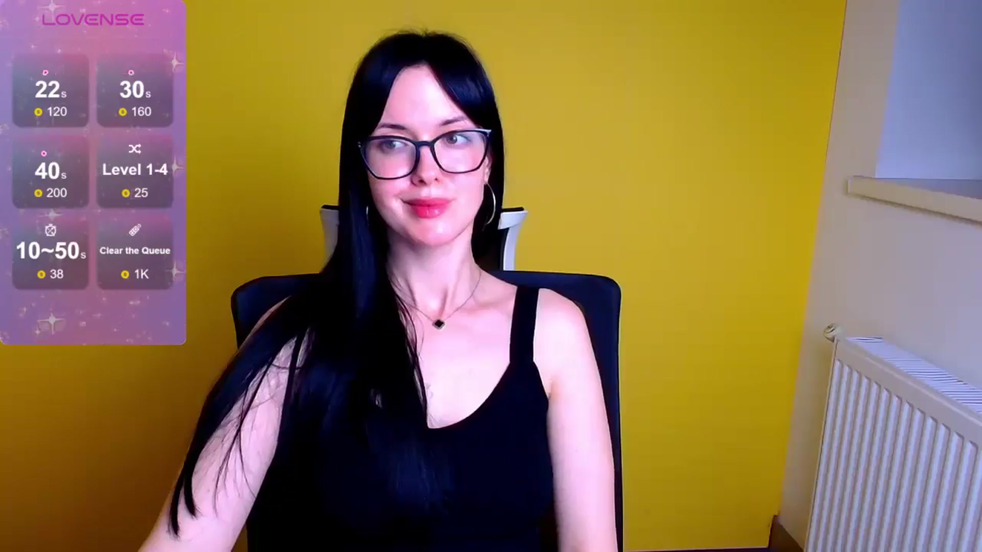 Gallery image thumbnail from Black_Red's myfreecams stream on, 05/23/2024, 16:33 image 14 of 20