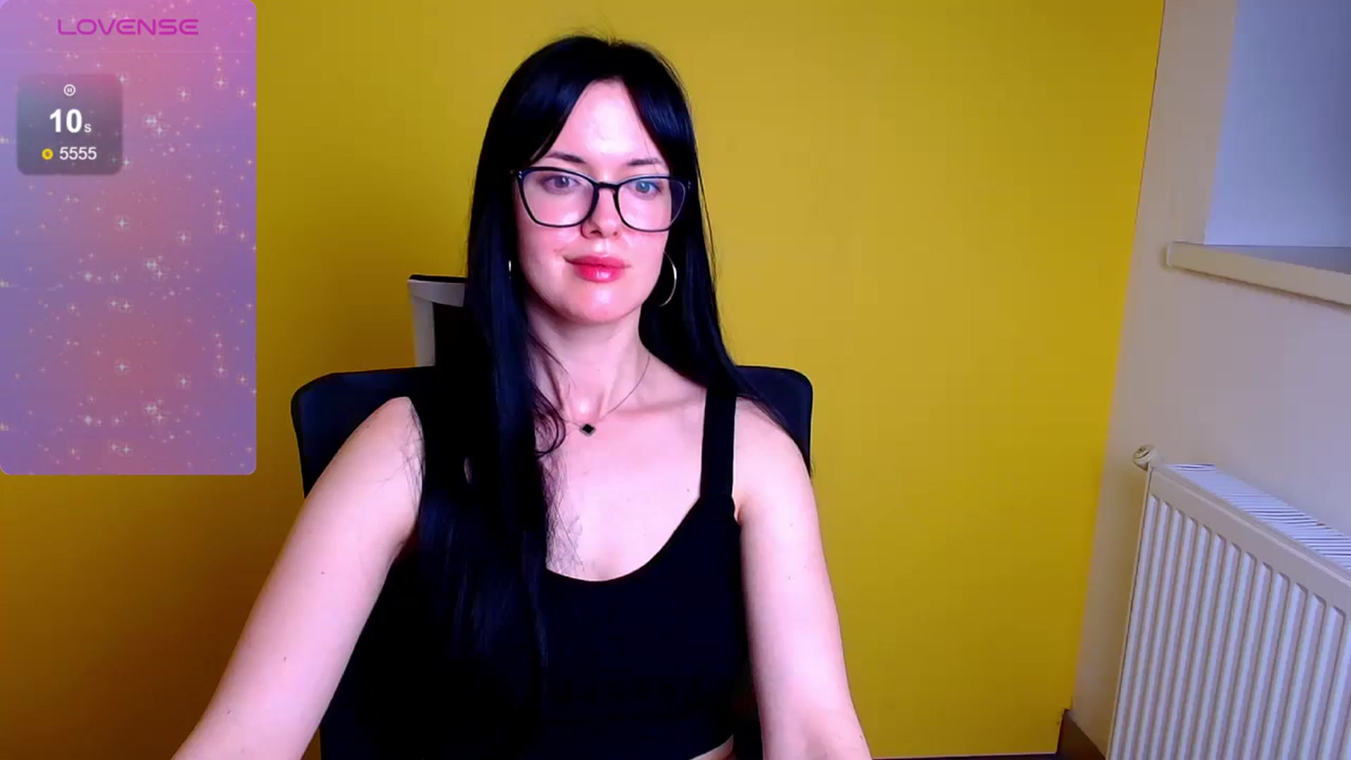 Gallery image thumbnail from Black_Red's myfreecams stream on, 05/23/2024, 16:33 image 20 of 20