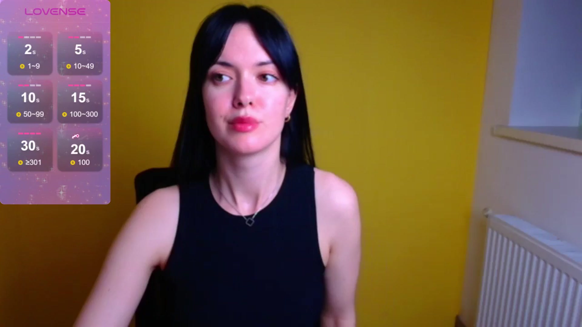 Gallery image thumbnail from Black_Red's myfreecams stream on, 05/24/2024, 13:32 image 10 of 20
