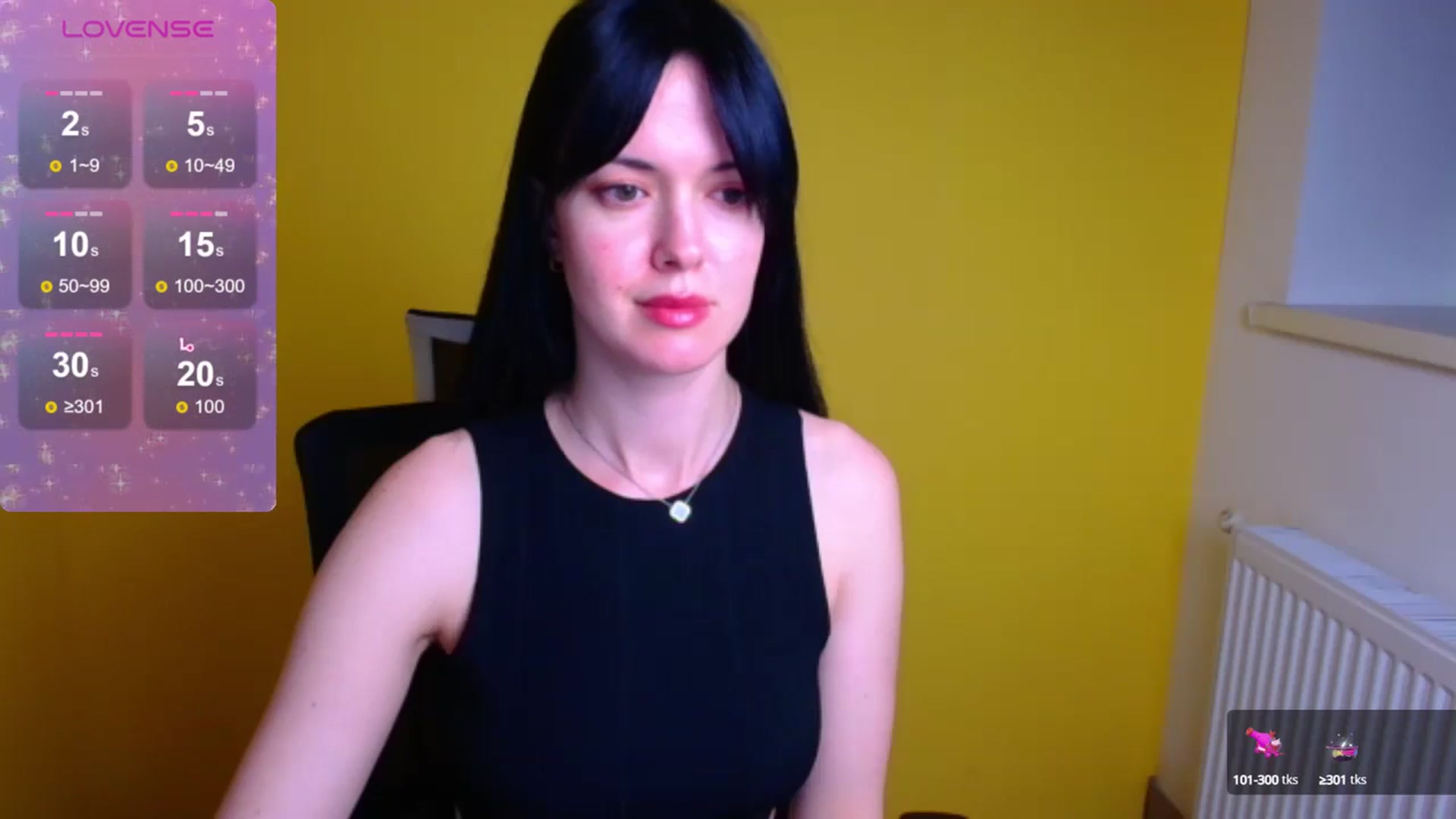 Gallery image thumbnail from Black_Red's myfreecams stream on, 05/24/2024, 14:01 image 3 of 20