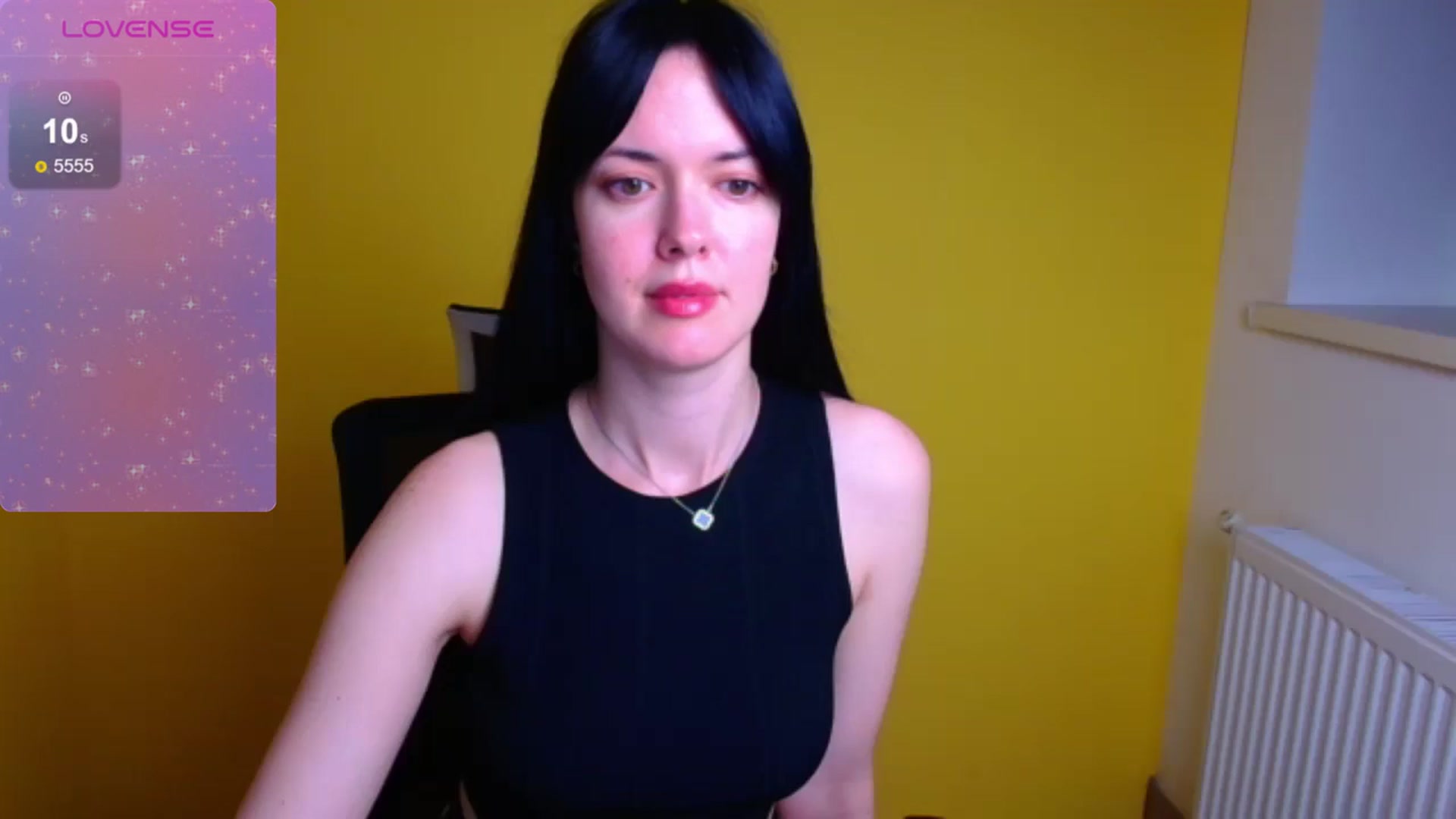 Gallery image thumbnail from Black_Red's myfreecams stream on, 05/24/2024, 14:01 image 10 of 20