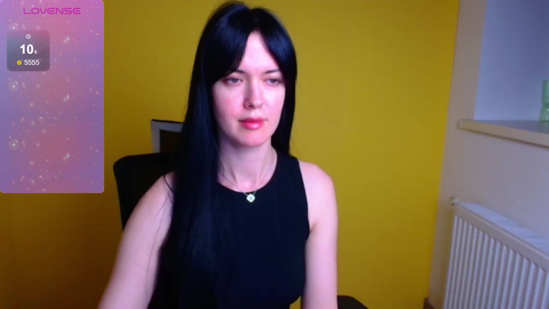 Gallery image thumbnail from Black_Red's myfreecams stream on, 05/24/2024, 15:28 image 18 of 20