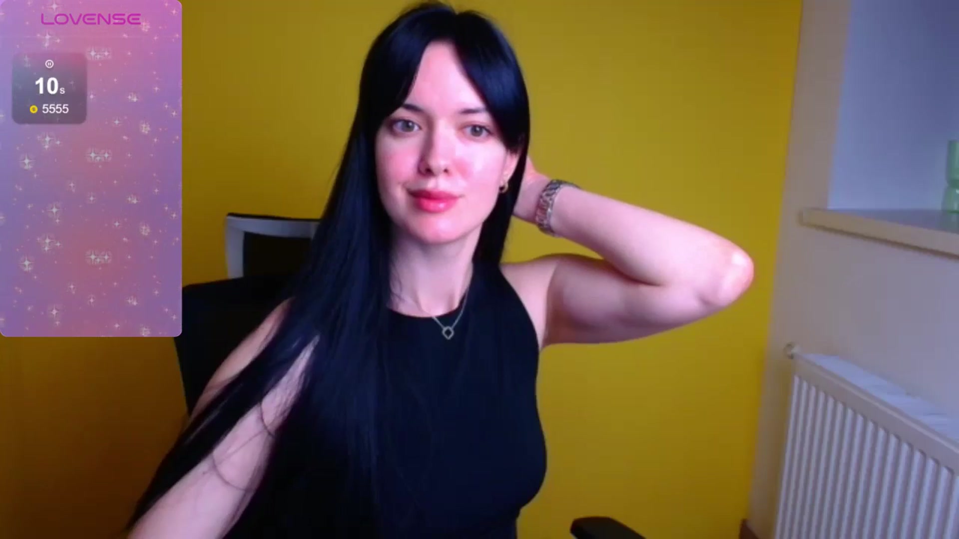 Gallery image thumbnail from Black_Red's myfreecams stream on, 05/24/2024, 15:28 image 17 of 20