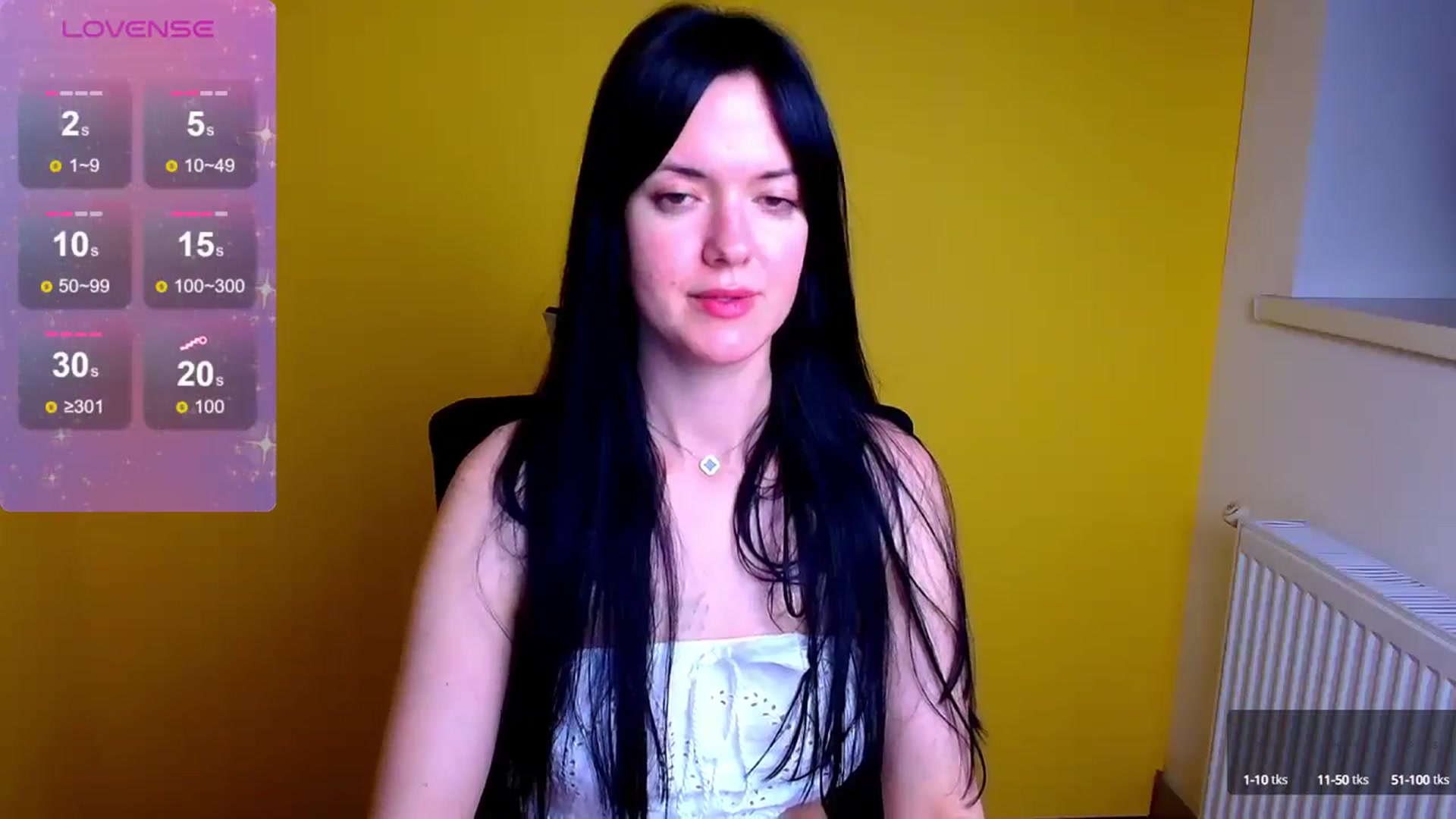 Gallery image thumbnail from Black_Red's myfreecams stream on, 05/25/2024, 08:32 image 9 of 20