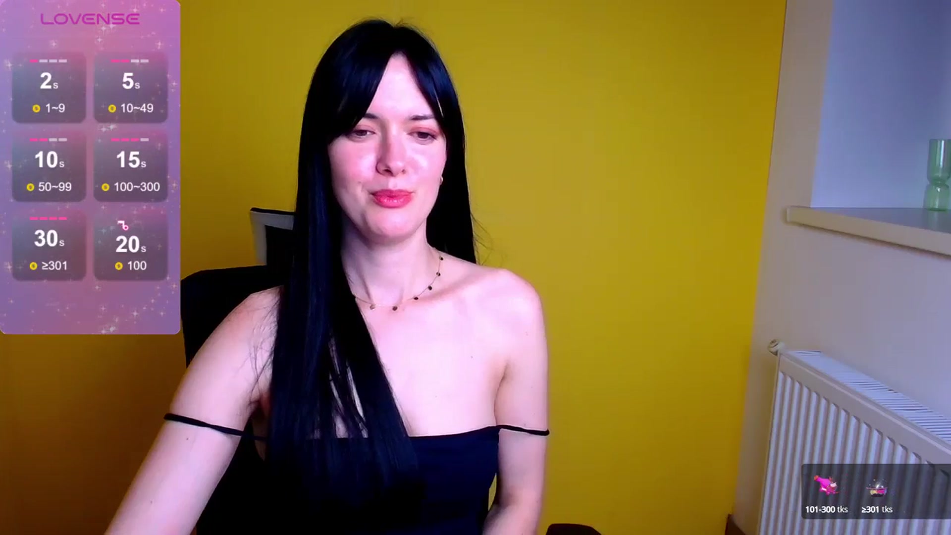 Gallery image thumbnail from Black_Red's myfreecams stream on, 05/27/2024, 18:56 image 20 of 20
