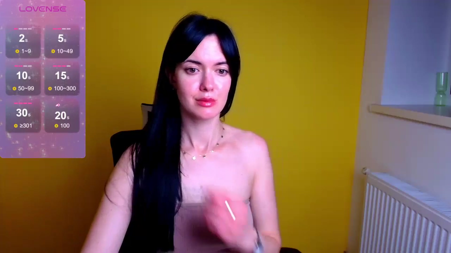Gallery image thumbnail from Black_Red's myfreecams stream on, 05/29/2024, 20:07 image 17 of 20
