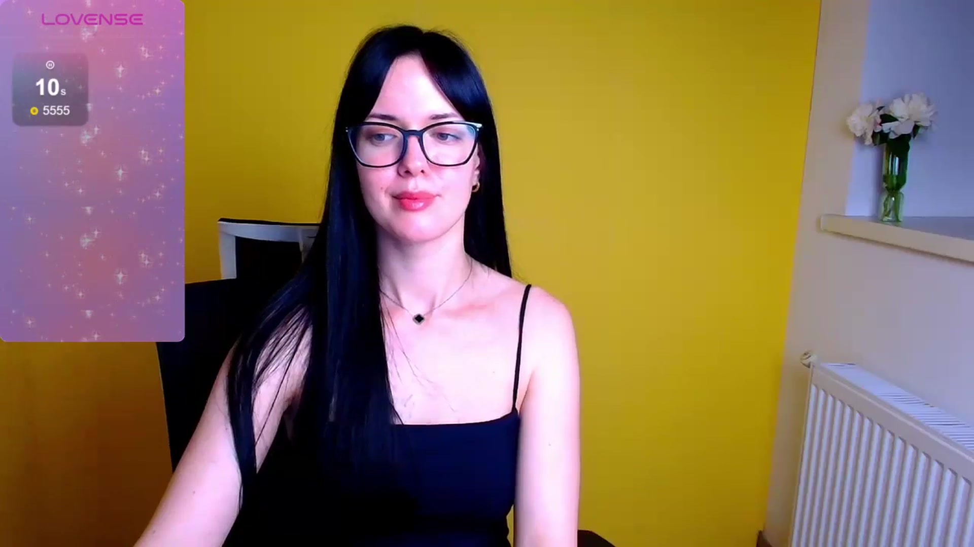 Gallery image thumbnail from Black_Red's myfreecams stream on, 05/31/2024, 13:44 image 14 of 20