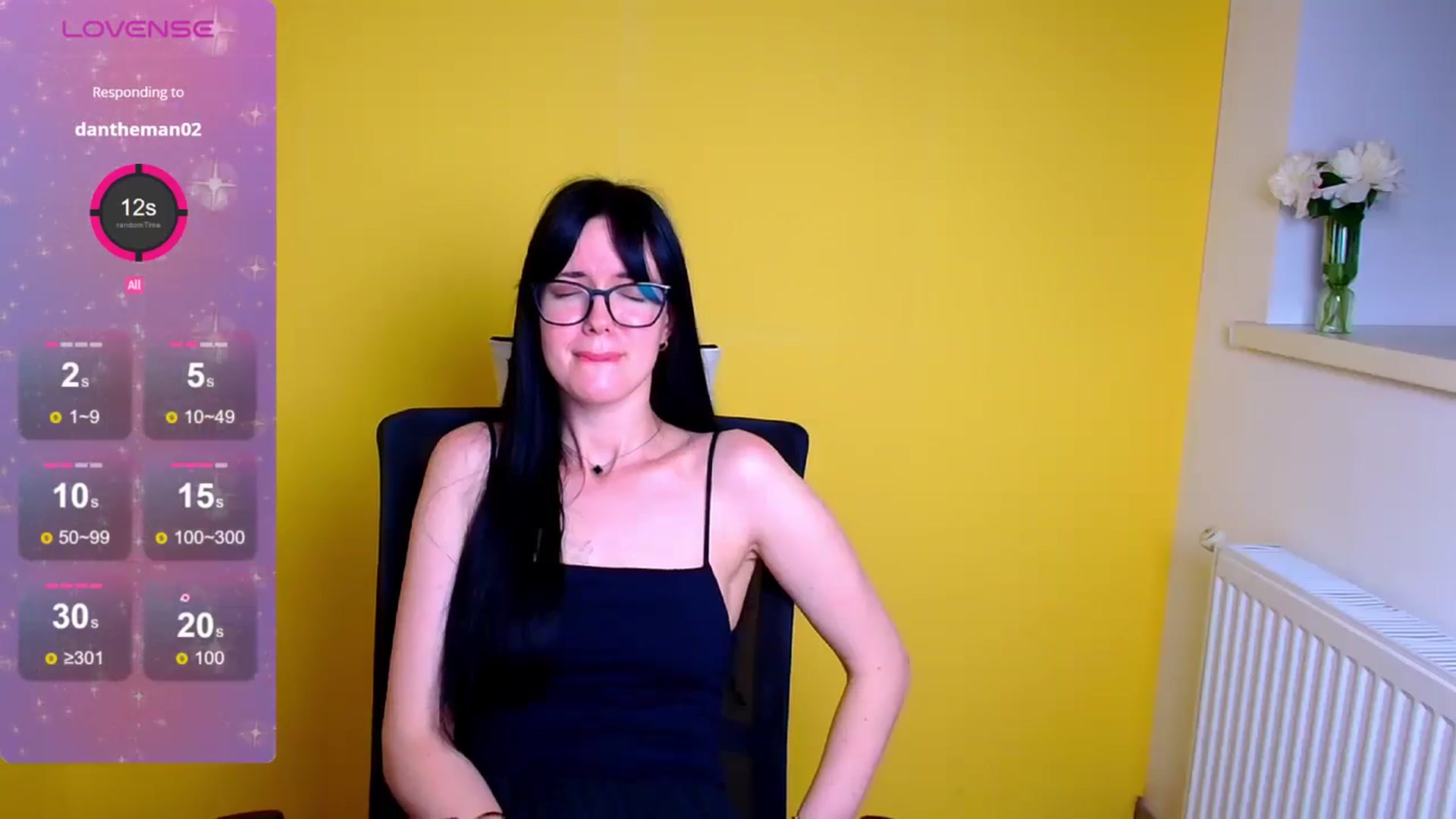 Gallery image thumbnail from Black_Red's myfreecams stream on, 05/31/2024, 14:40 image 14 of 20