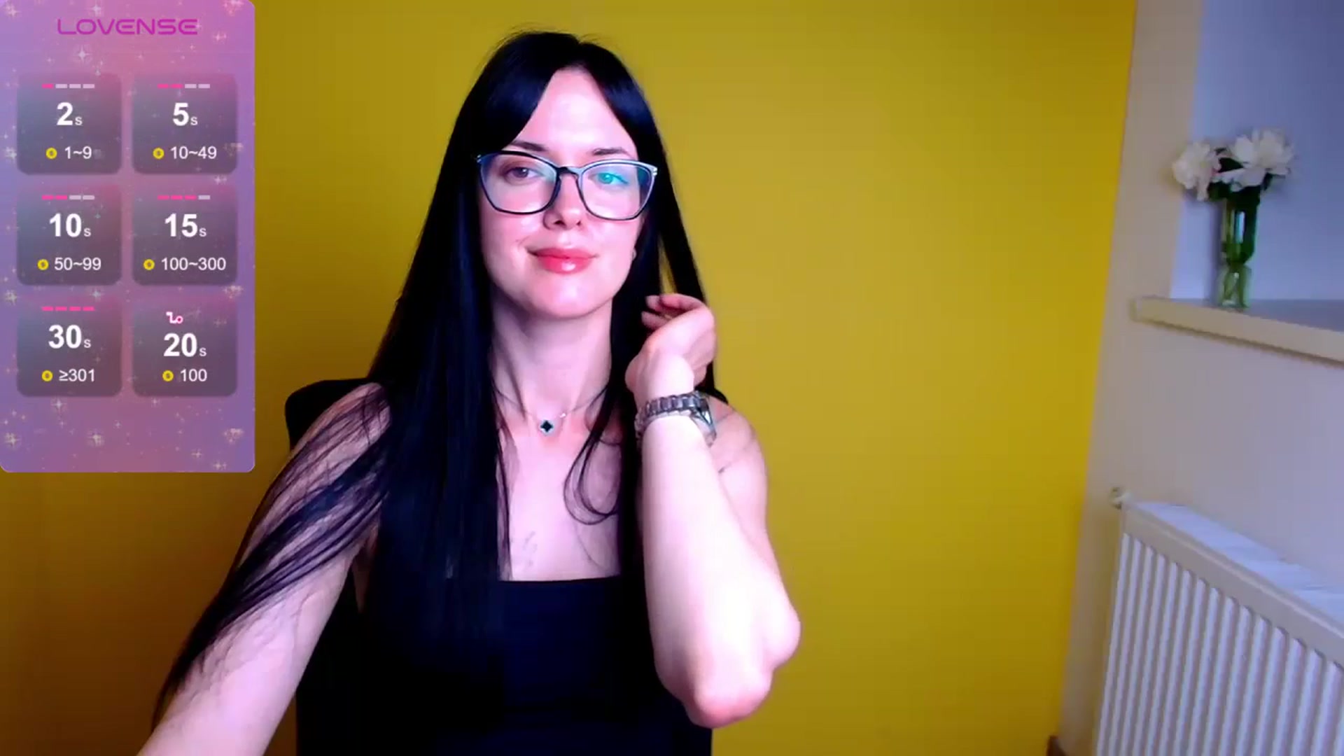 Gallery image thumbnail from Black_Red's myfreecams stream on, 05/31/2024, 14:40 image 8 of 20