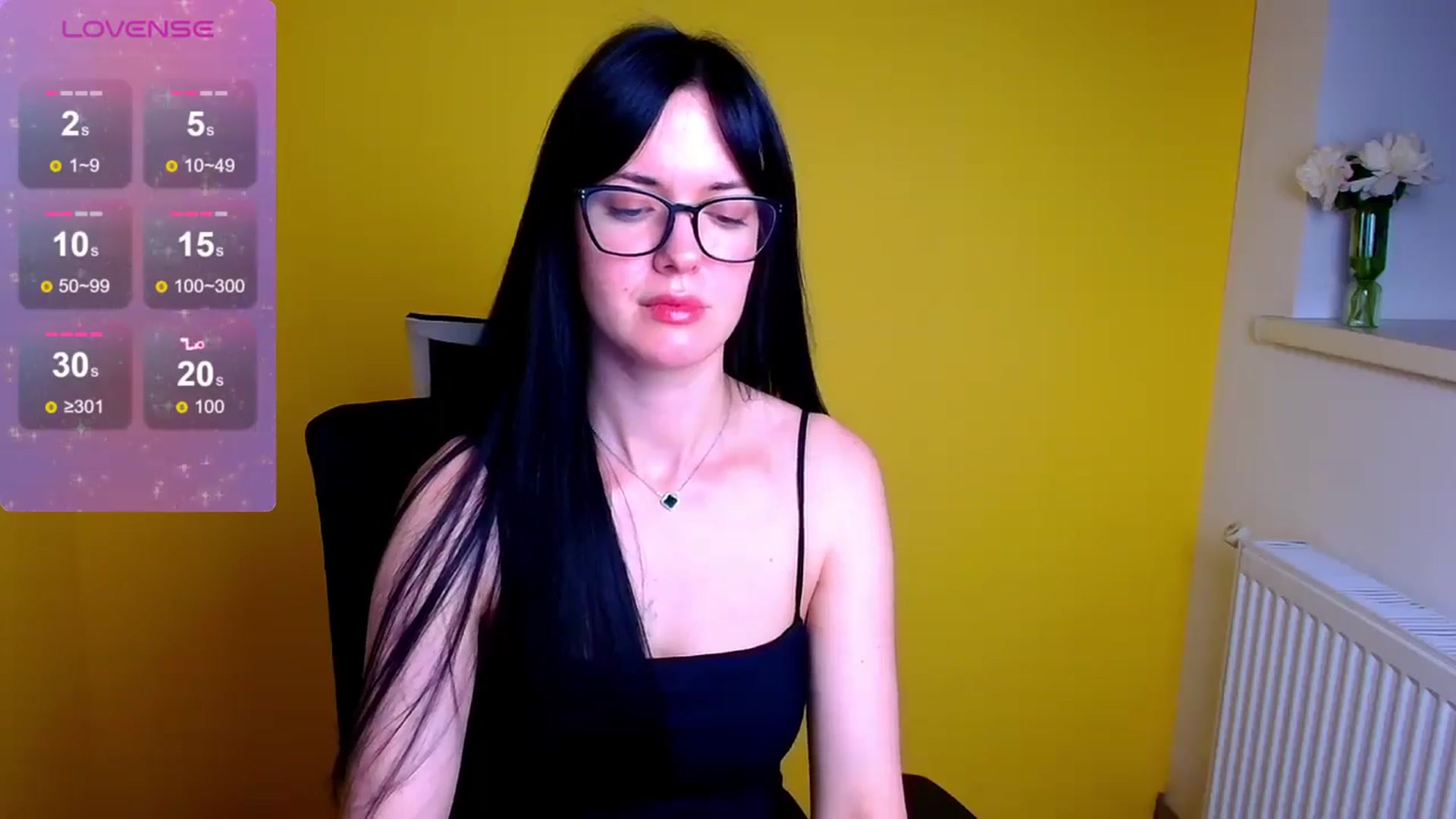 Gallery image thumbnail from Black_Red's myfreecams stream on, 05/31/2024, 15:09 image 13 of 20