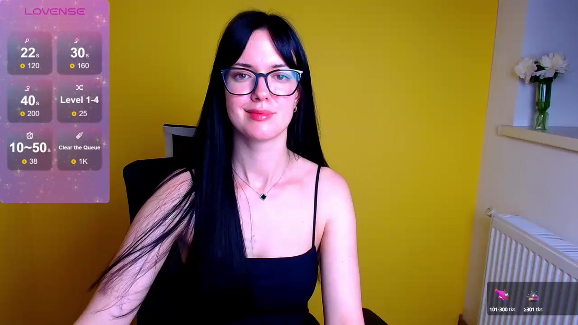 Gallery image thumbnail from Black_Red's myfreecams stream on, 05/31/2024, 15:09 image 14 of 20
