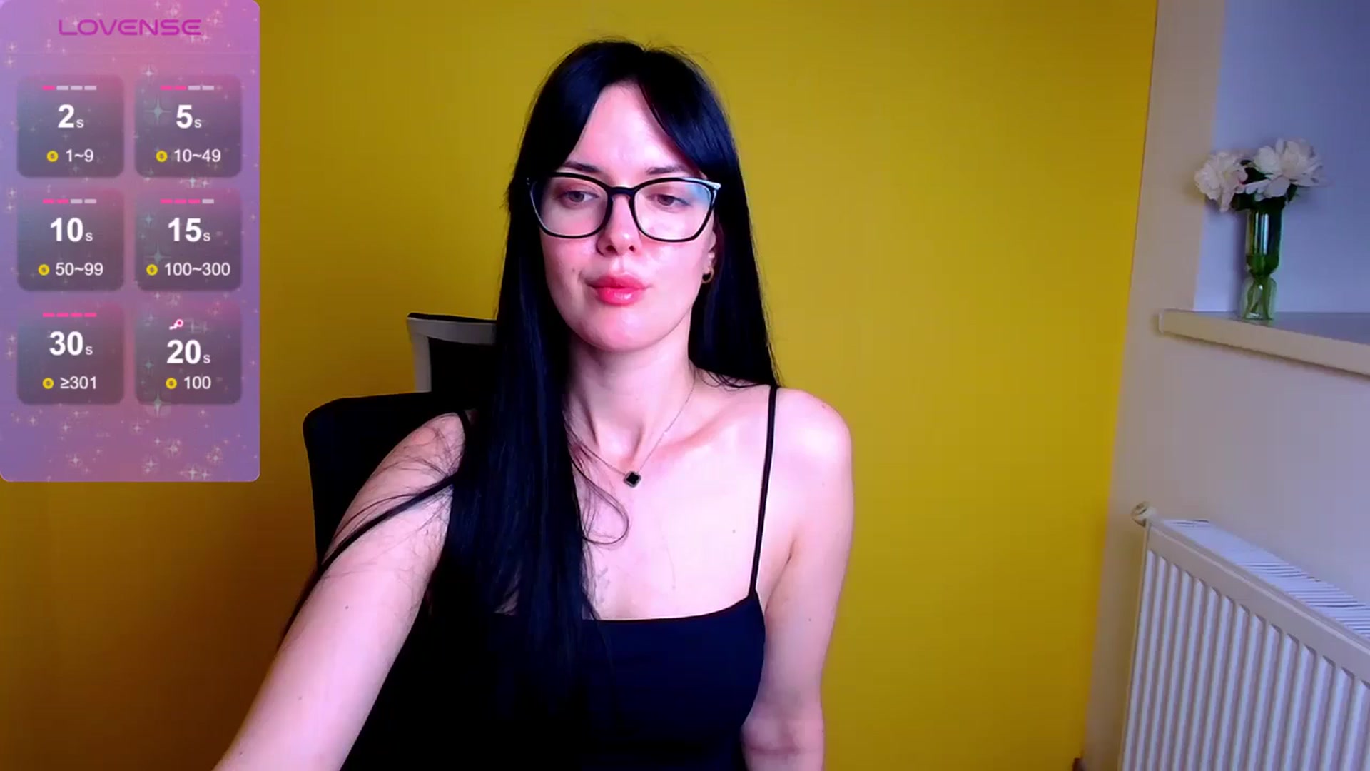 Gallery image thumbnail from Black_Red's myfreecams stream on, 05/31/2024, 15:09 image 4 of 20