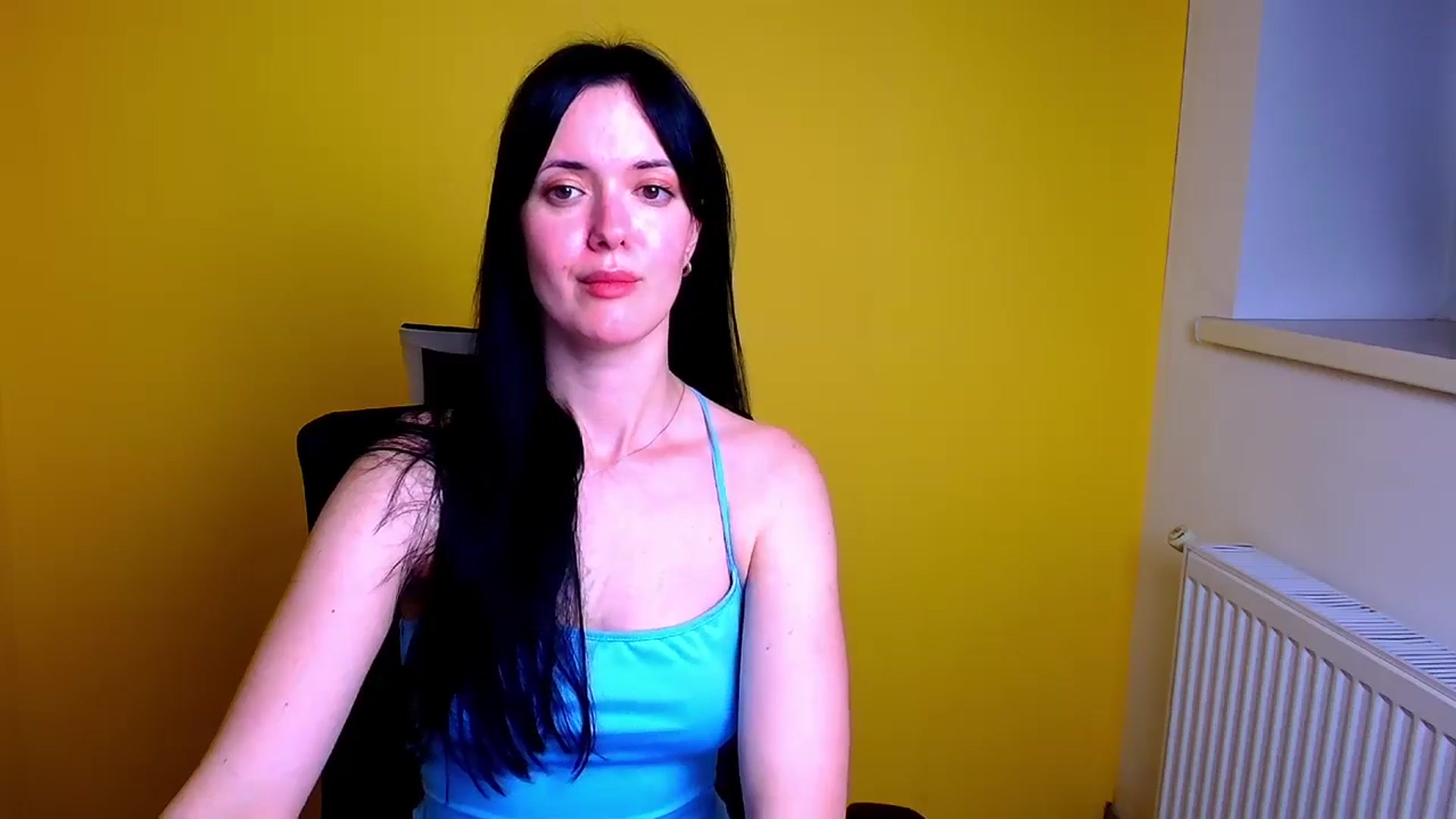 Gallery image thumbnail from Black_Red's myfreecams stream on, 06/06/2024, 10:33 image 16 of 20