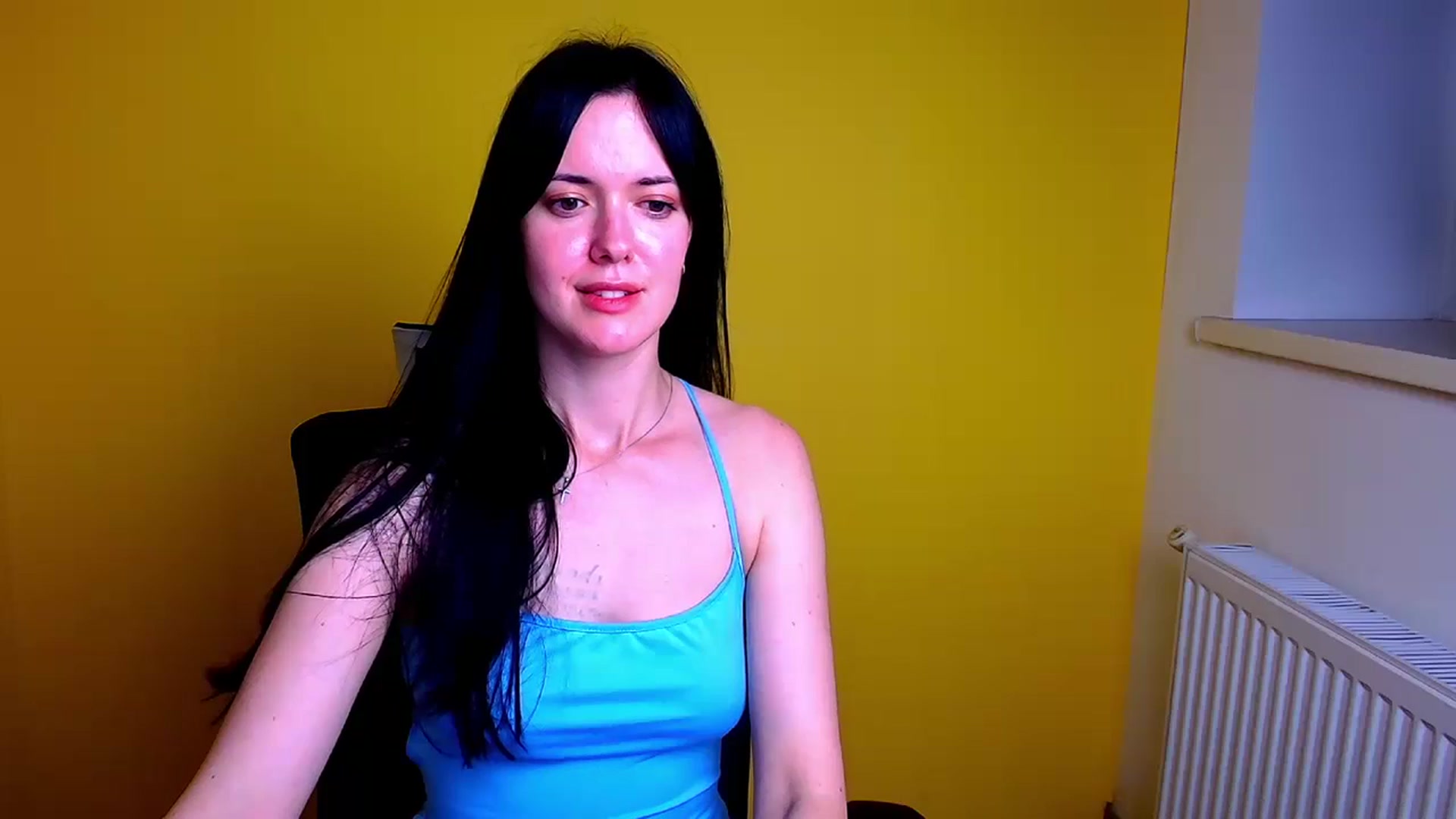 Gallery image thumbnail from Black_Red's myfreecams stream on, 06/06/2024, 10:33 image 17 of 20