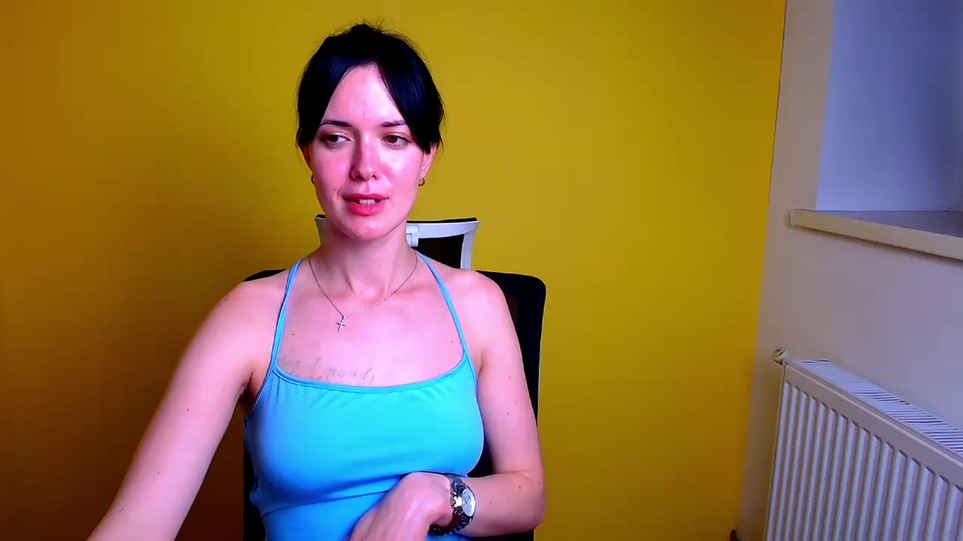 Gallery image thumbnail from Black_Red's myfreecams stream on, 06/06/2024, 10:33 image 13 of 20