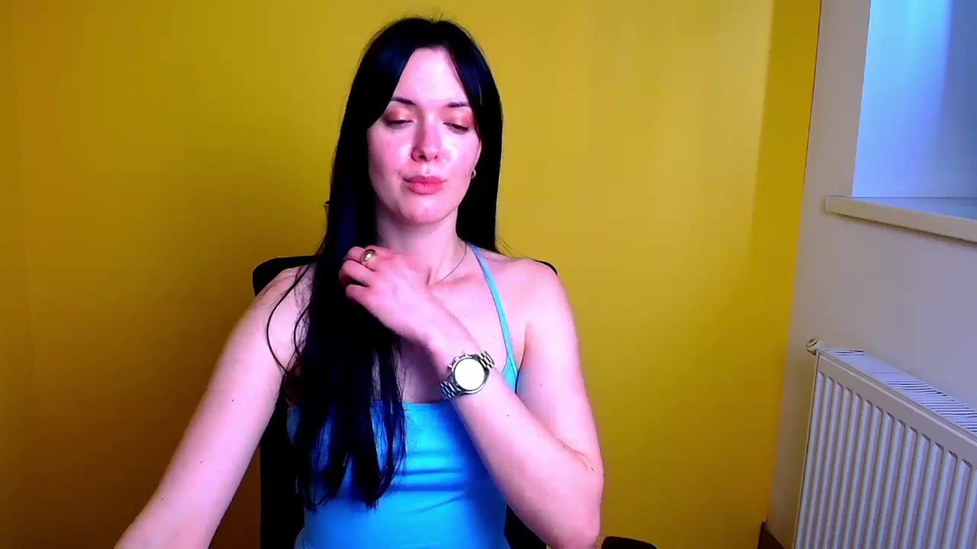 Gallery image thumbnail from Black_Red's myfreecams stream on, 06/06/2024, 10:58 image 7 of 20