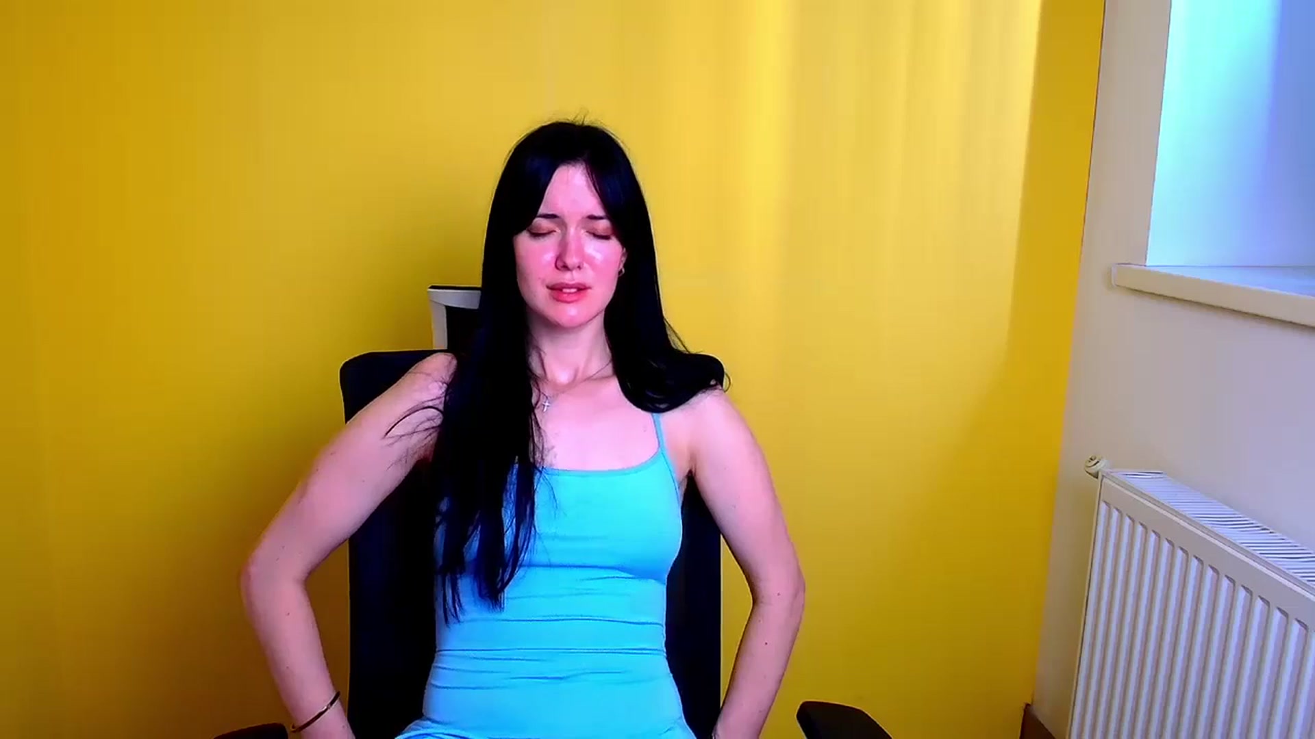 Gallery image thumbnail from Black_Red's myfreecams stream on, 06/06/2024, 10:58 image 4 of 20