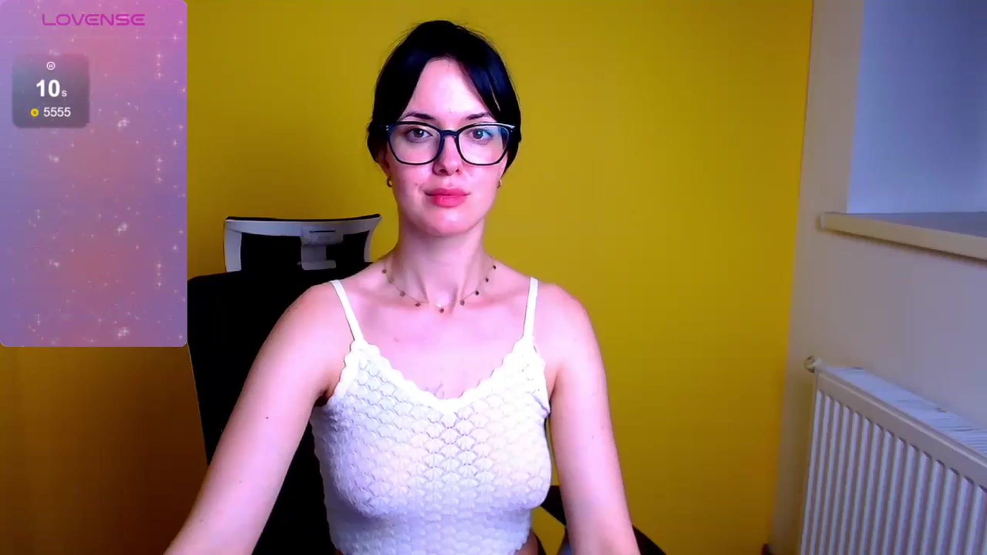 Gallery image thumbnail from Black_Red's myfreecams stream on, 06/08/2024, 10:54 image 10 of 20