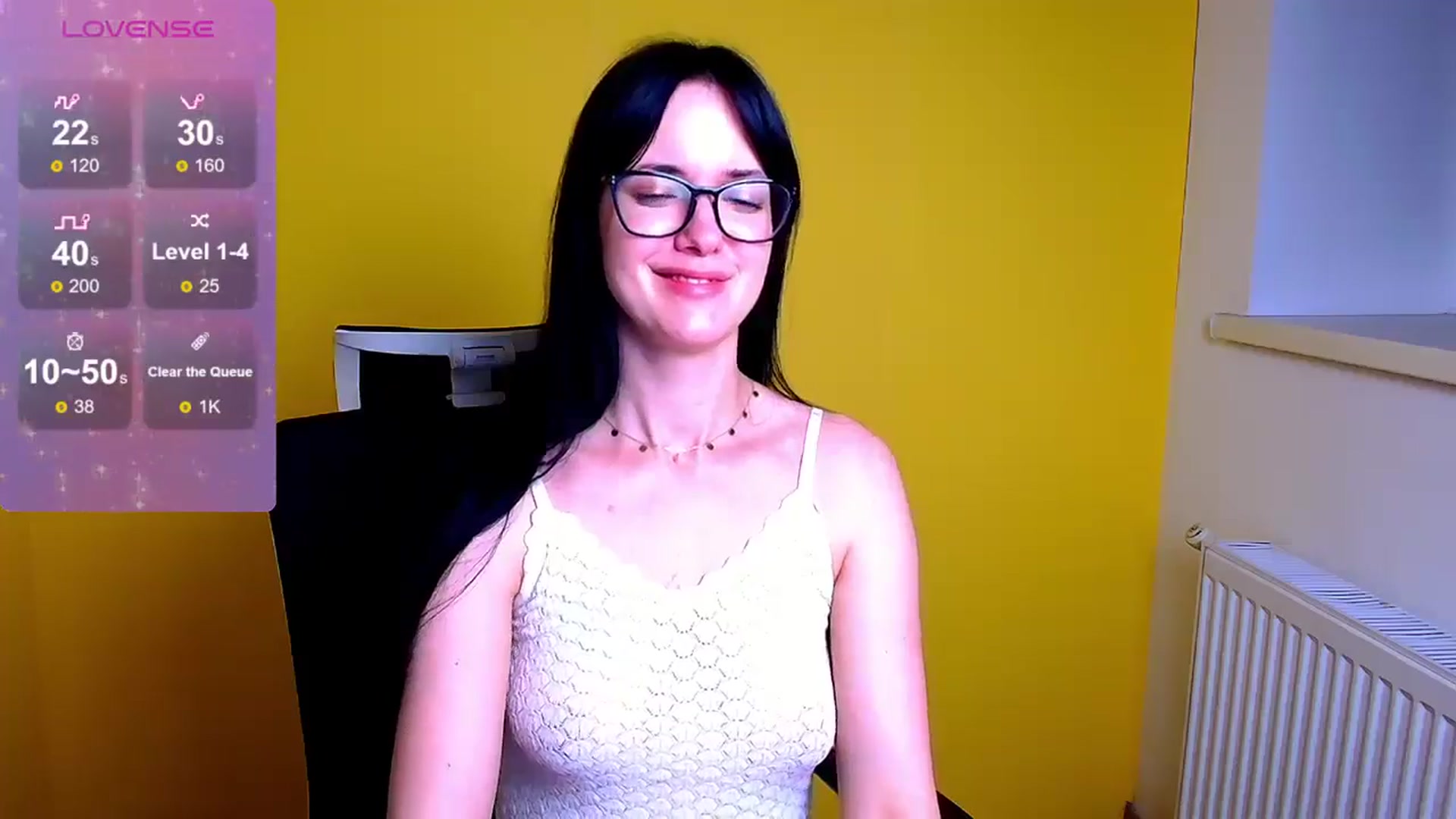 Gallery image thumbnail from Black_Red's myfreecams stream on, 06/08/2024, 10:54 image 8 of 20