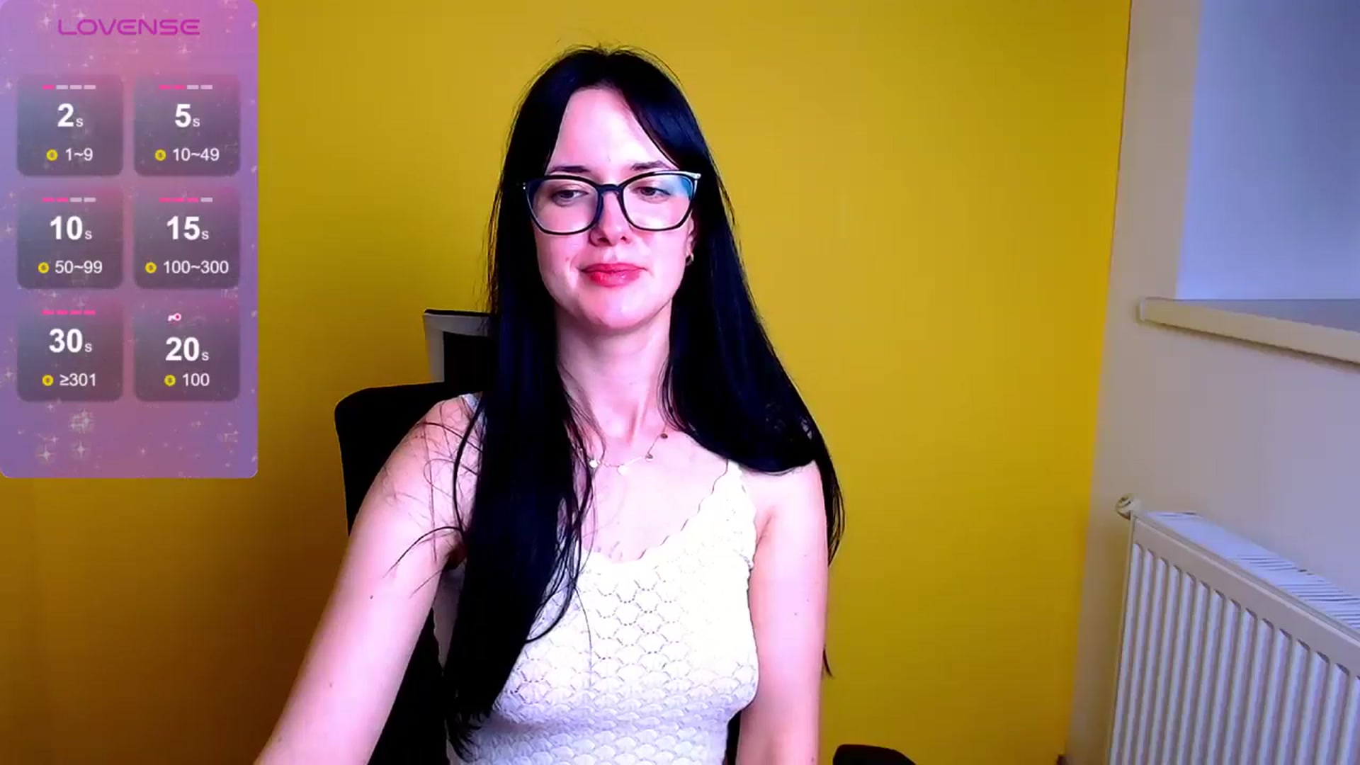 Gallery image thumbnail from Black_Red's myfreecams stream on, 06/08/2024, 12:23 image 4 of 20