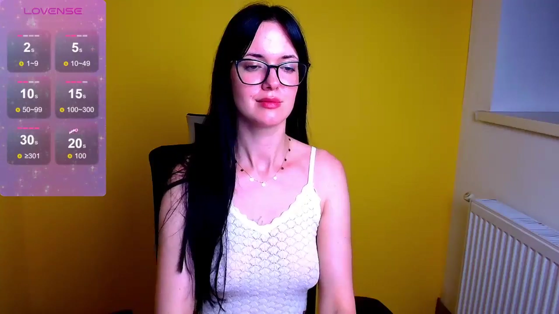 Gallery image thumbnail from Black_Red's myfreecams stream on, 06/08/2024, 12:23 image 15 of 20