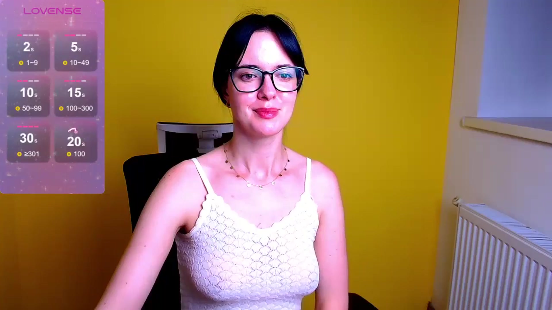 Gallery image thumbnail from Black_Red's myfreecams stream on, 06/08/2024, 13:21 image 2 of 20
