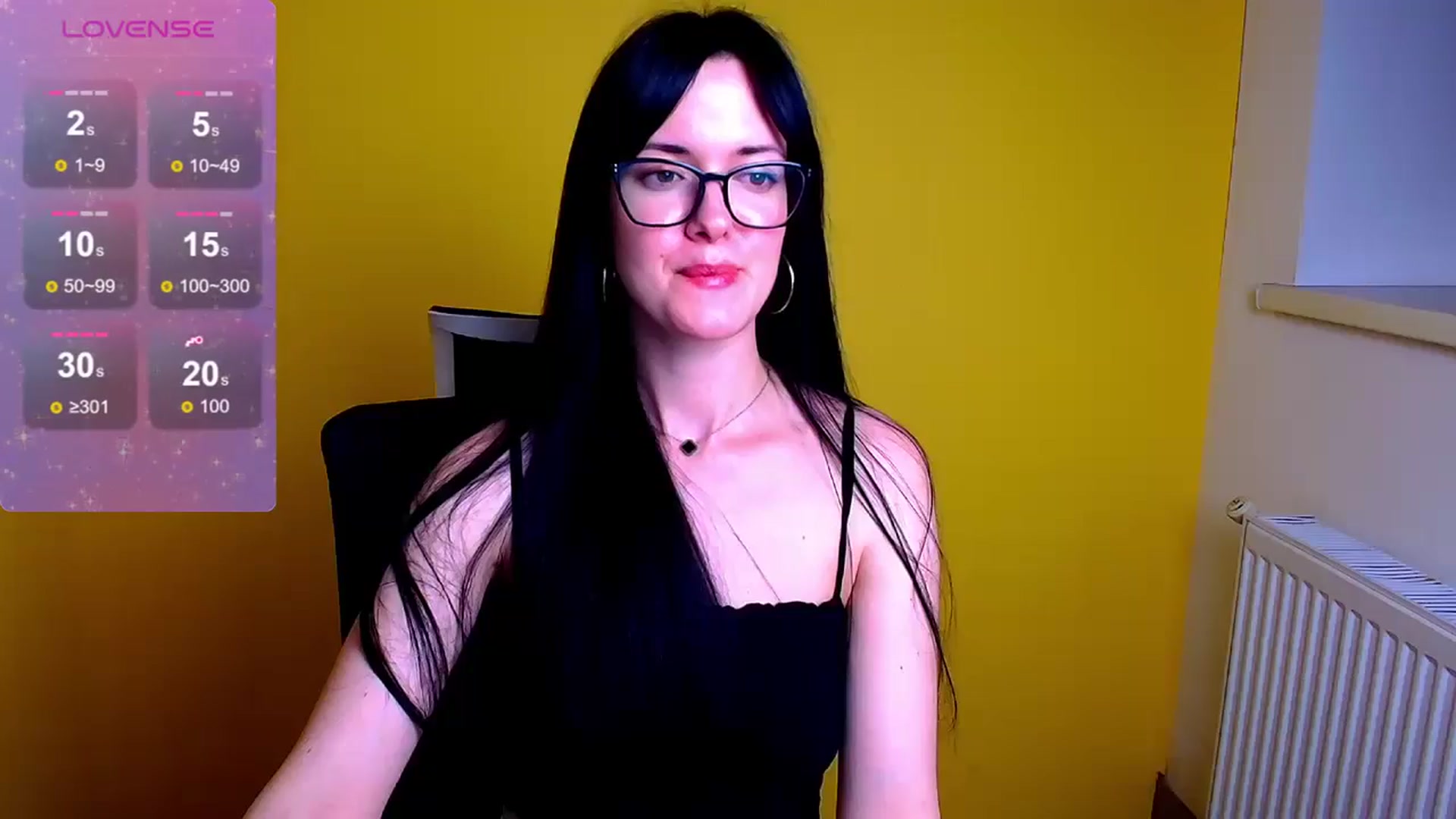 Gallery image thumbnail from Black_Red's myfreecams stream on, 06/17/2024, 18:37 image 4 of 20
