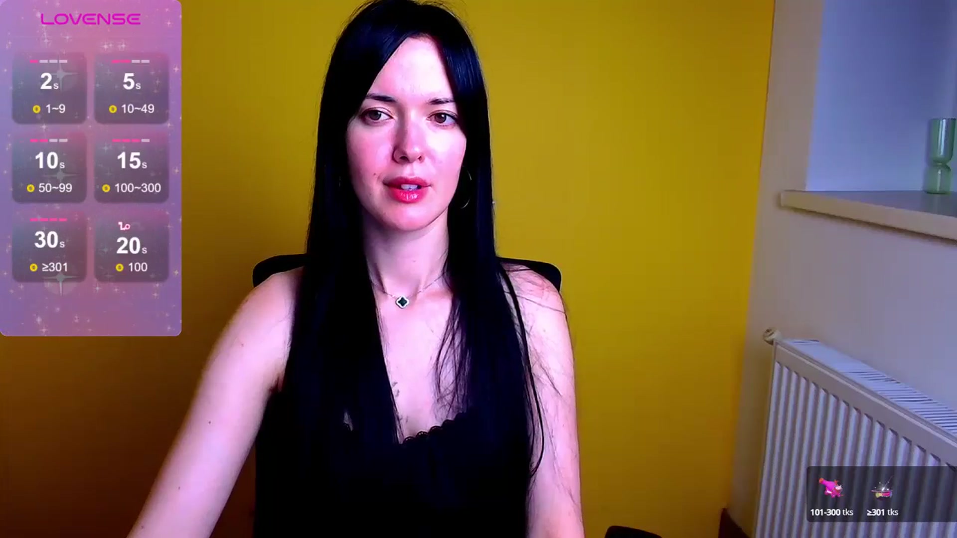 Gallery image thumbnail from Black_Red's myfreecams stream on, 06/21/2024, 12:57 image 2 of 20