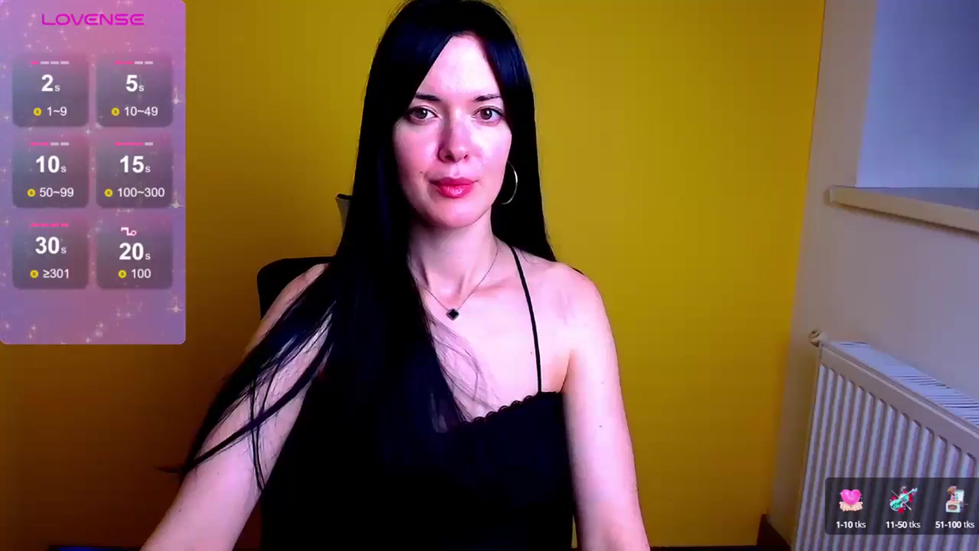Gallery image thumbnail from Black_Red's myfreecams stream on, 06/21/2024, 12:57 image 19 of 20