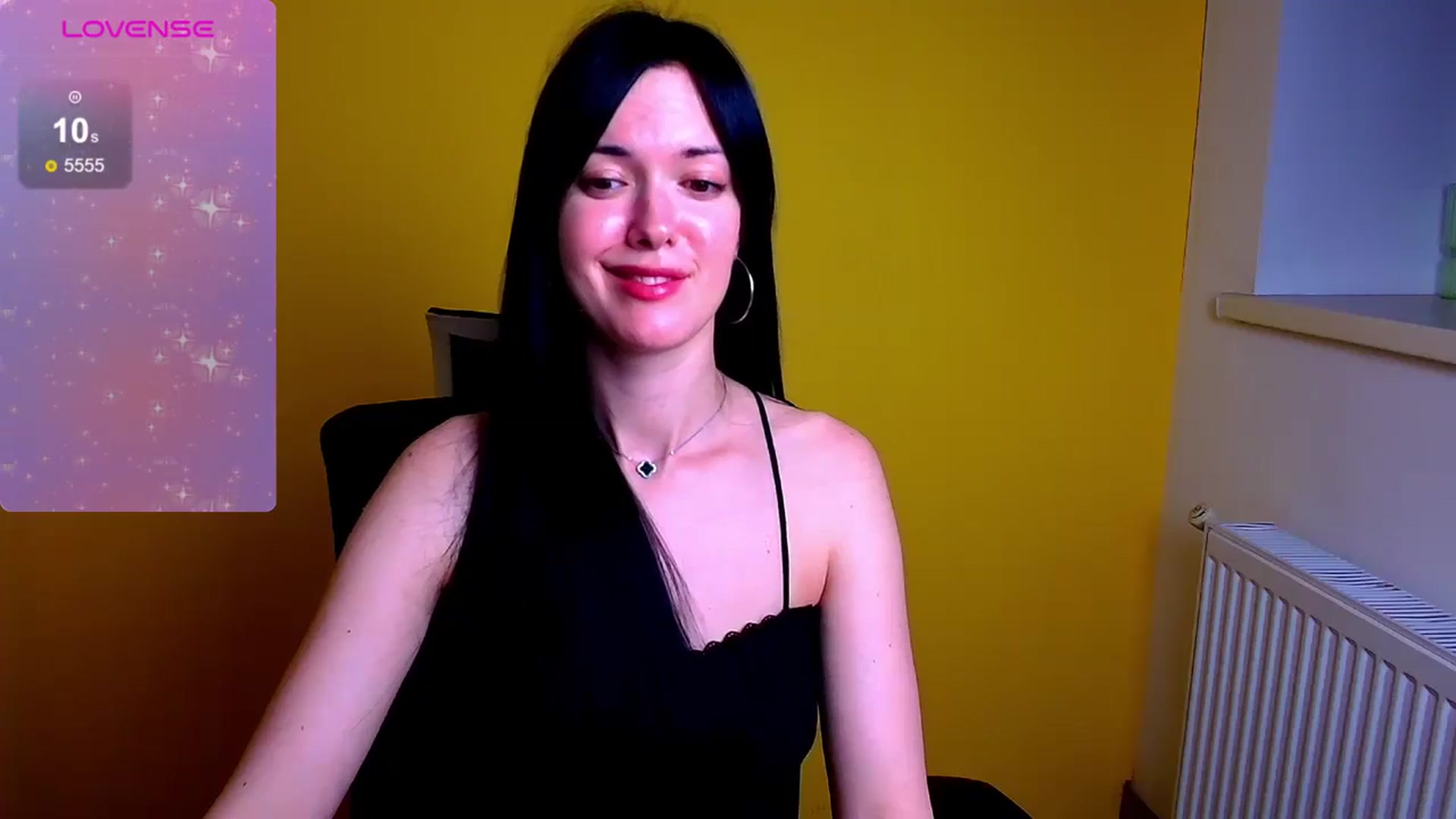 Gallery image thumbnail from Black_Red's myfreecams stream on, 06/21/2024, 15:10 image 7 of 20