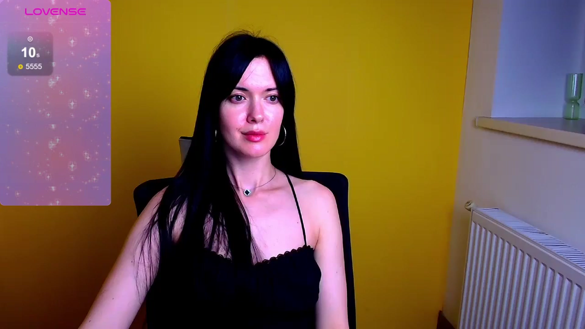 Gallery image thumbnail from Black_Red's myfreecams stream on, 06/21/2024, 15:10 image 19 of 20