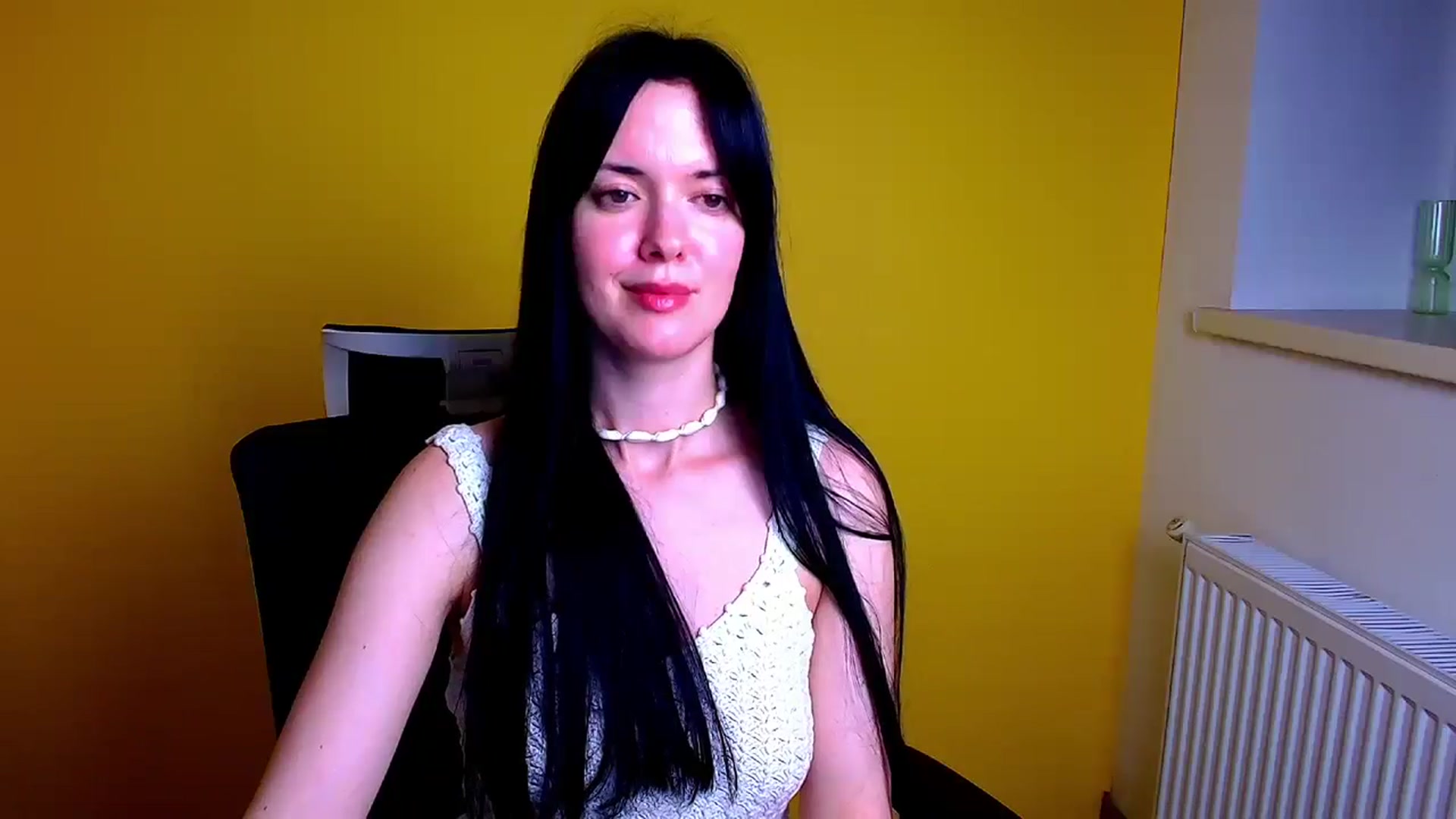 Gallery image thumbnail from Black_Red's myfreecams stream on, 06/22/2024, 10:21 image 20 of 20