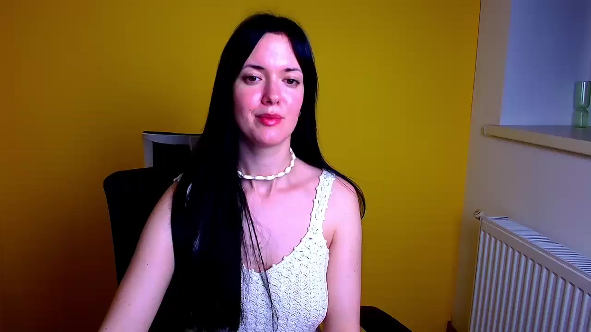 Gallery image thumbnail from Black_Red's myfreecams stream on, 06/22/2024, 10:21 image 19 of 20