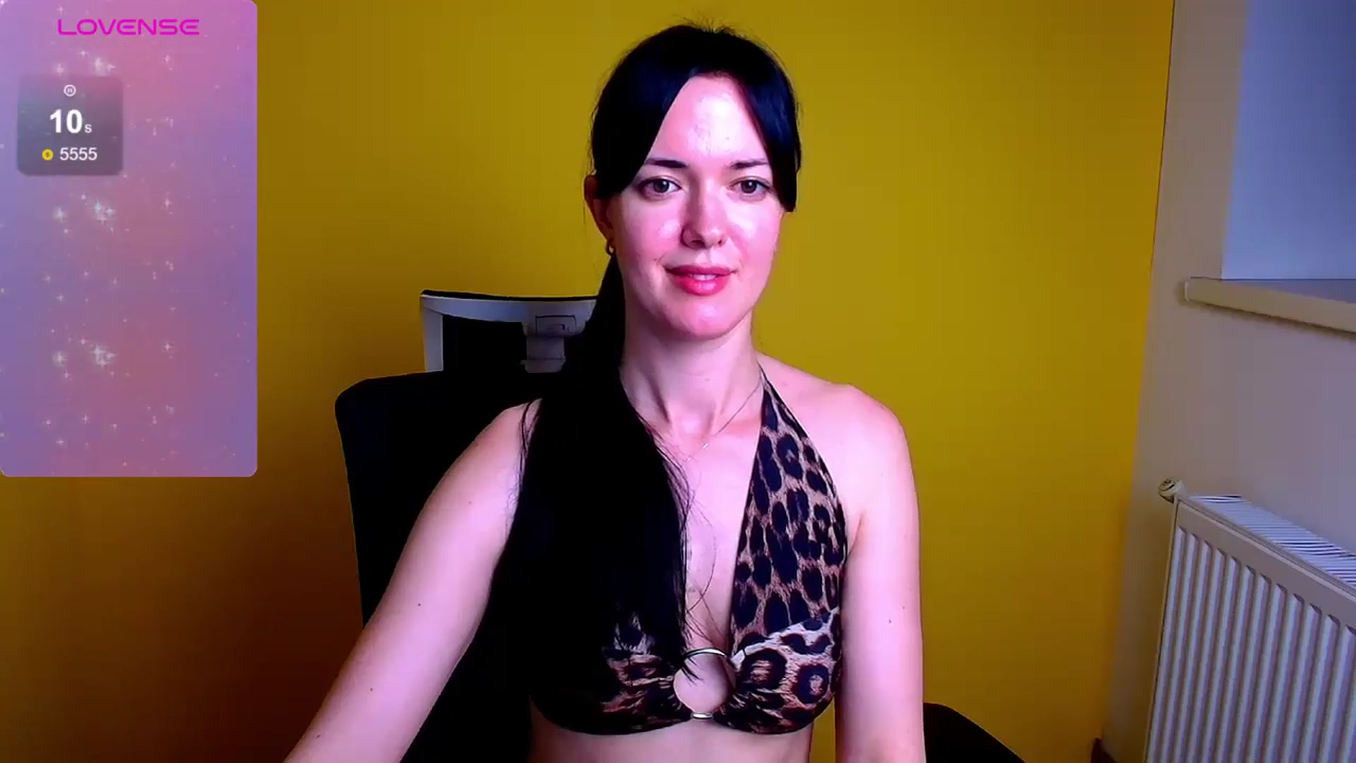 Gallery image thumbnail from Black_Red's myfreecams stream on, 06/23/2024, 10:50 image 19 of 20