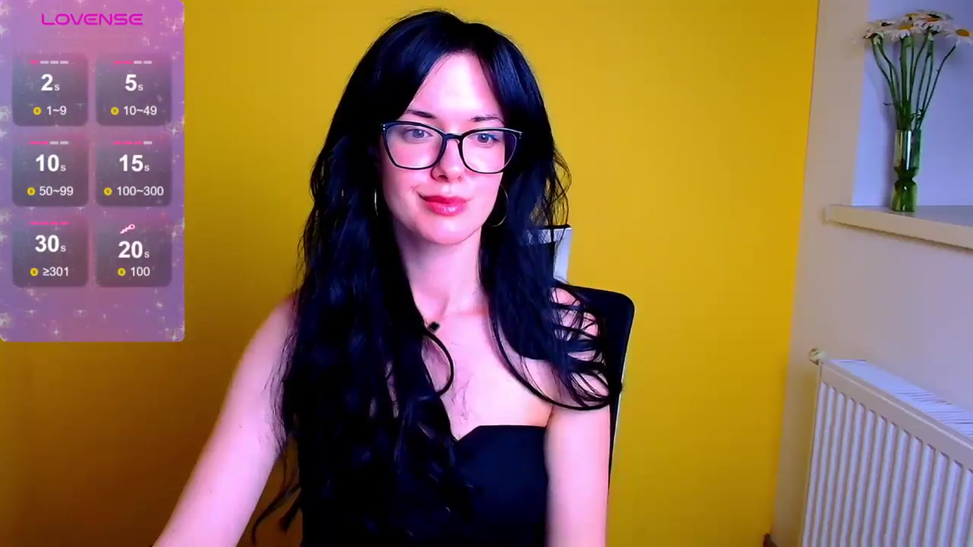 Gallery image thumbnail from Black_Red's myfreecams stream on, 06/26/2024, 17:37 image 9 of 20