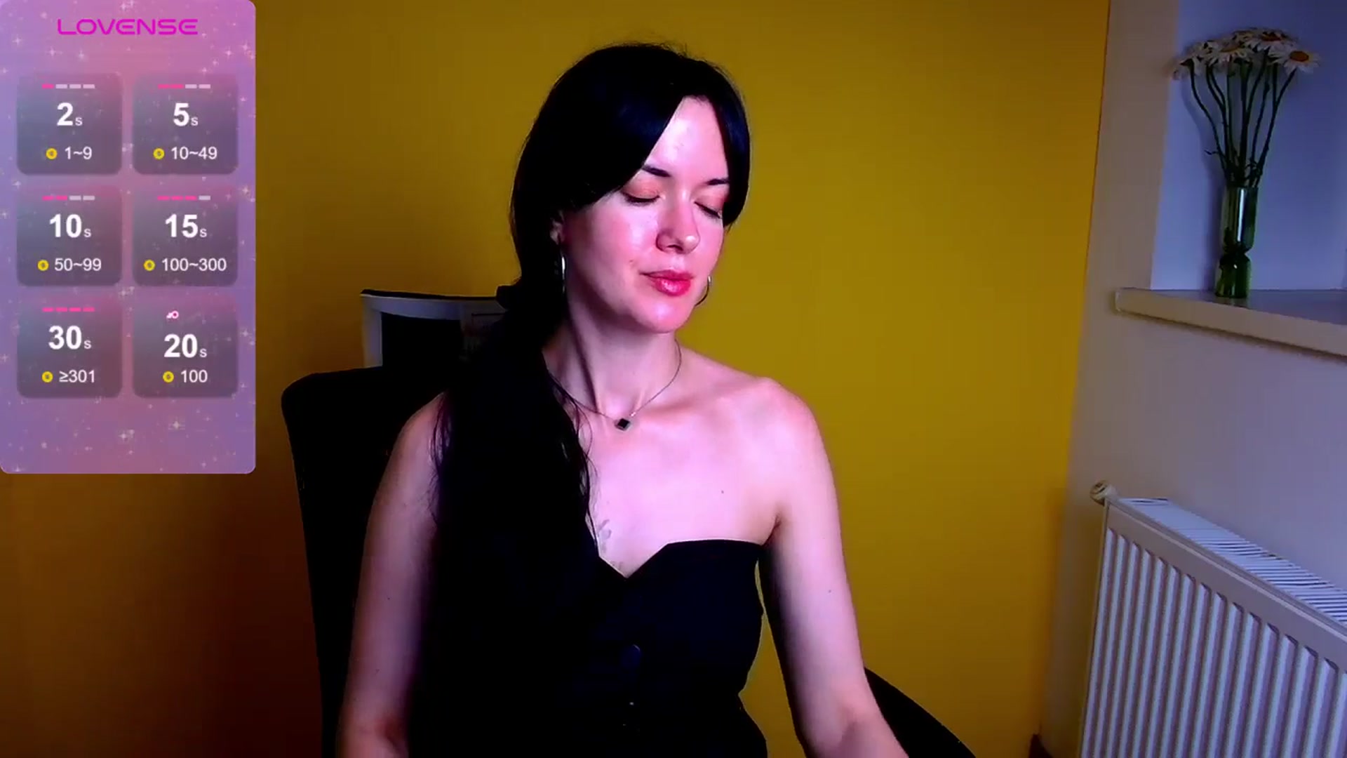 Gallery image thumbnail from Black_Red's myfreecams stream on, 06/27/2024, 13:11 image 8 of 20