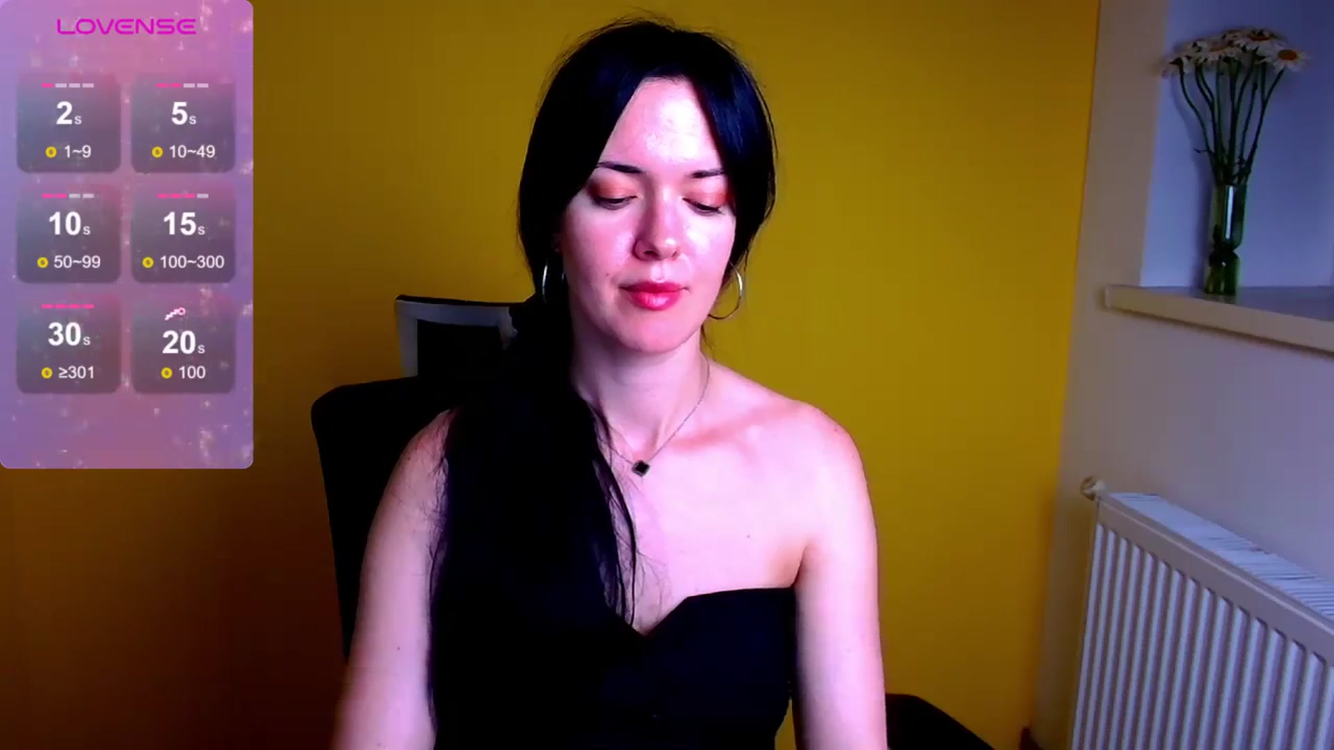 Gallery image thumbnail from Black_Red's myfreecams stream on, 06/27/2024, 13:11 image 10 of 20