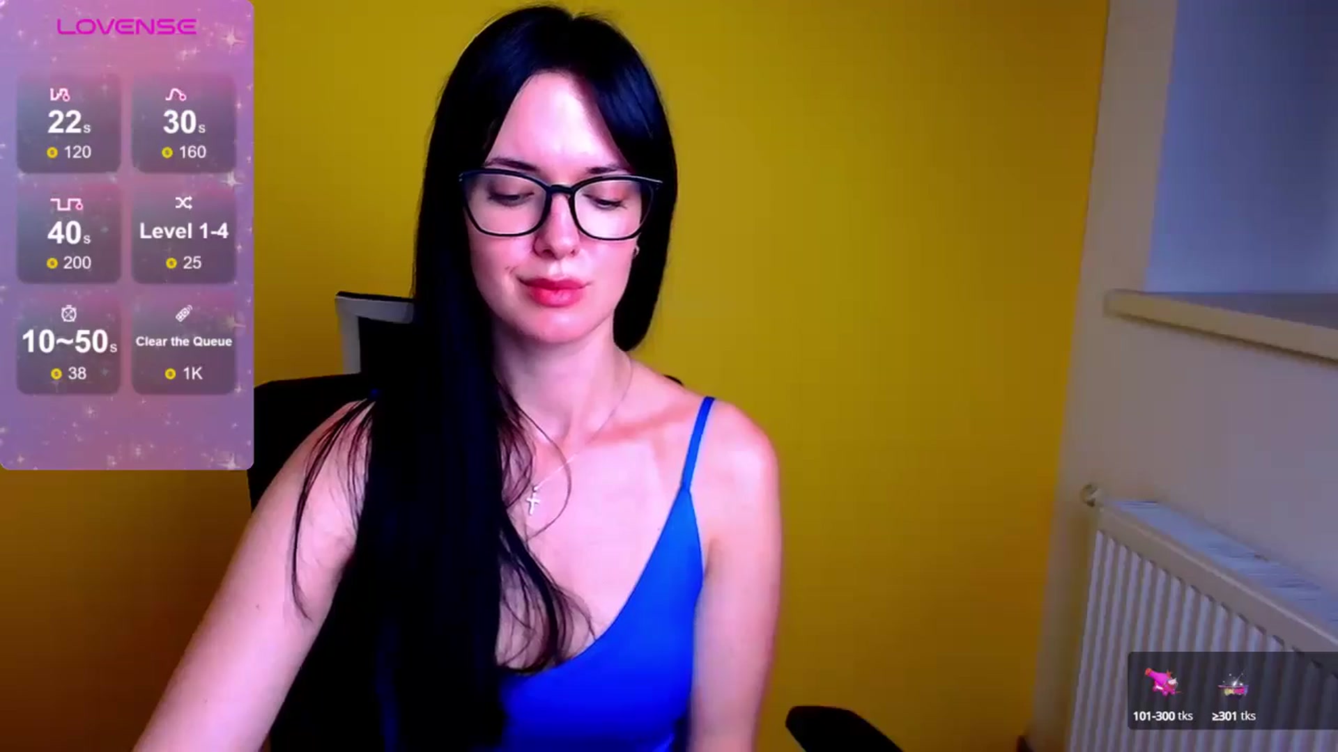 Gallery image thumbnail from Black_Red's myfreecams stream on, 07/07/2024, 10:14 image 14 of 20