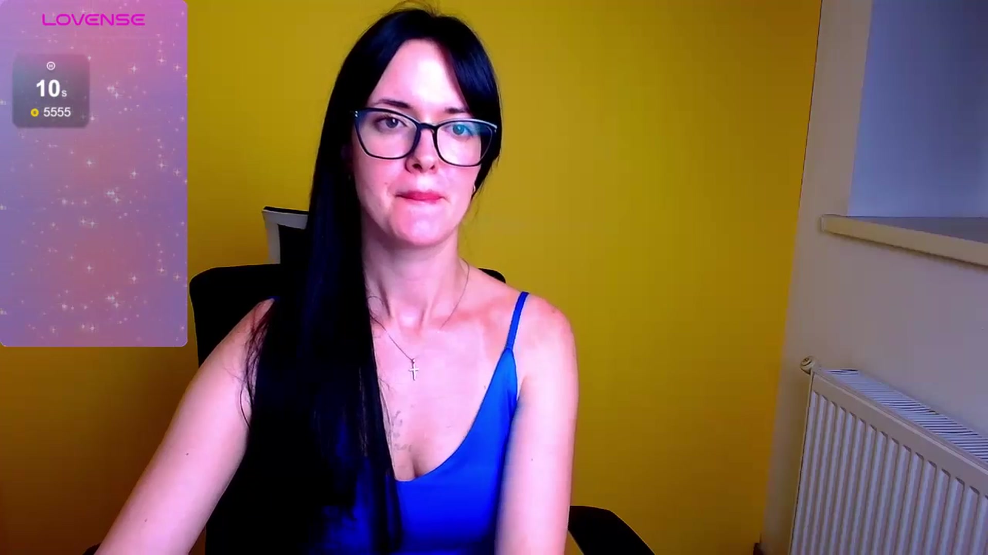 Gallery image thumbnail from Black_Red's myfreecams stream on, 07/07/2024, 10:50 image 15 of 20