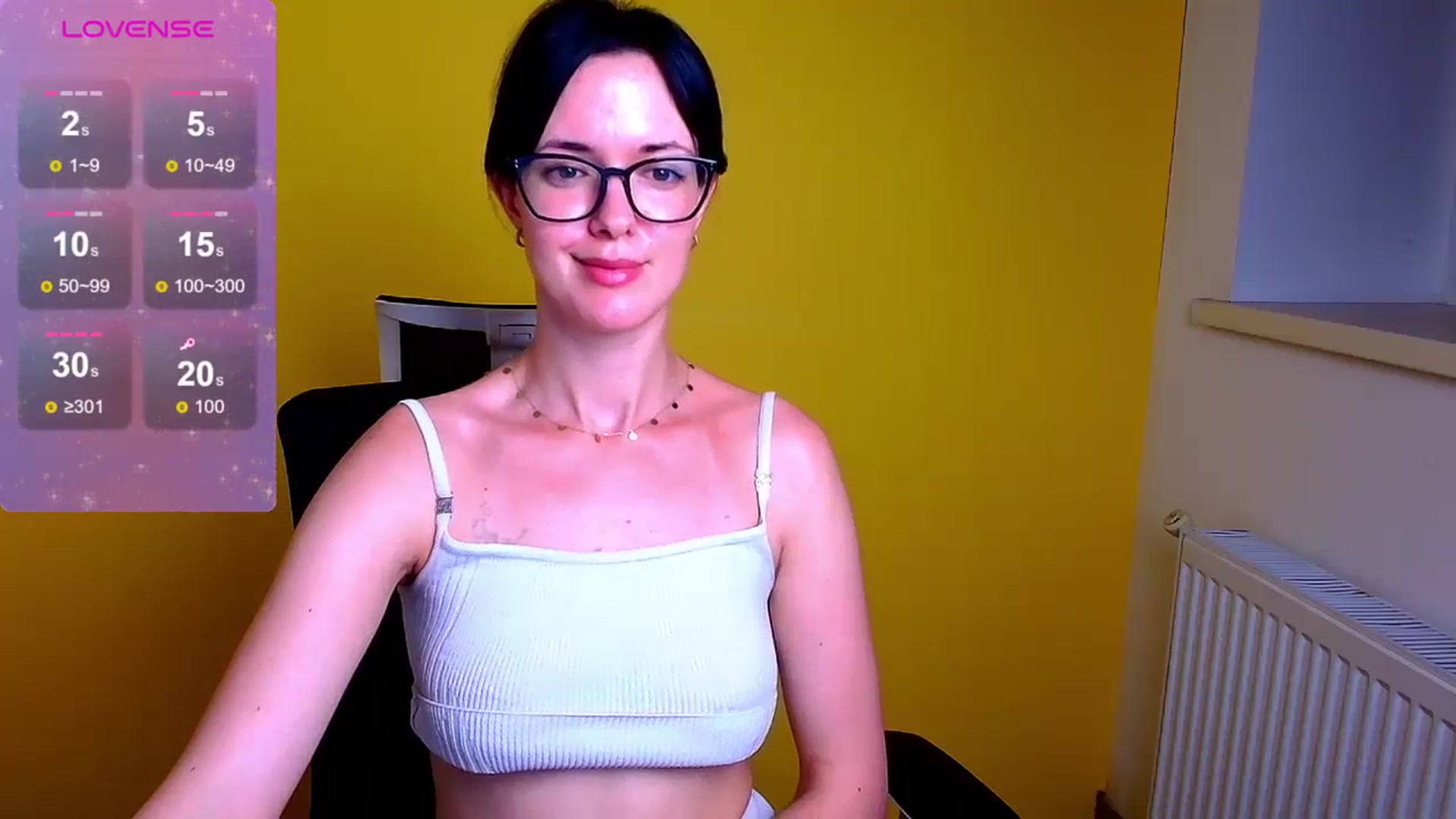 Gallery image thumbnail from Black_Red's myfreecams stream on, 07/14/2024, 09:16 image 2 of 20