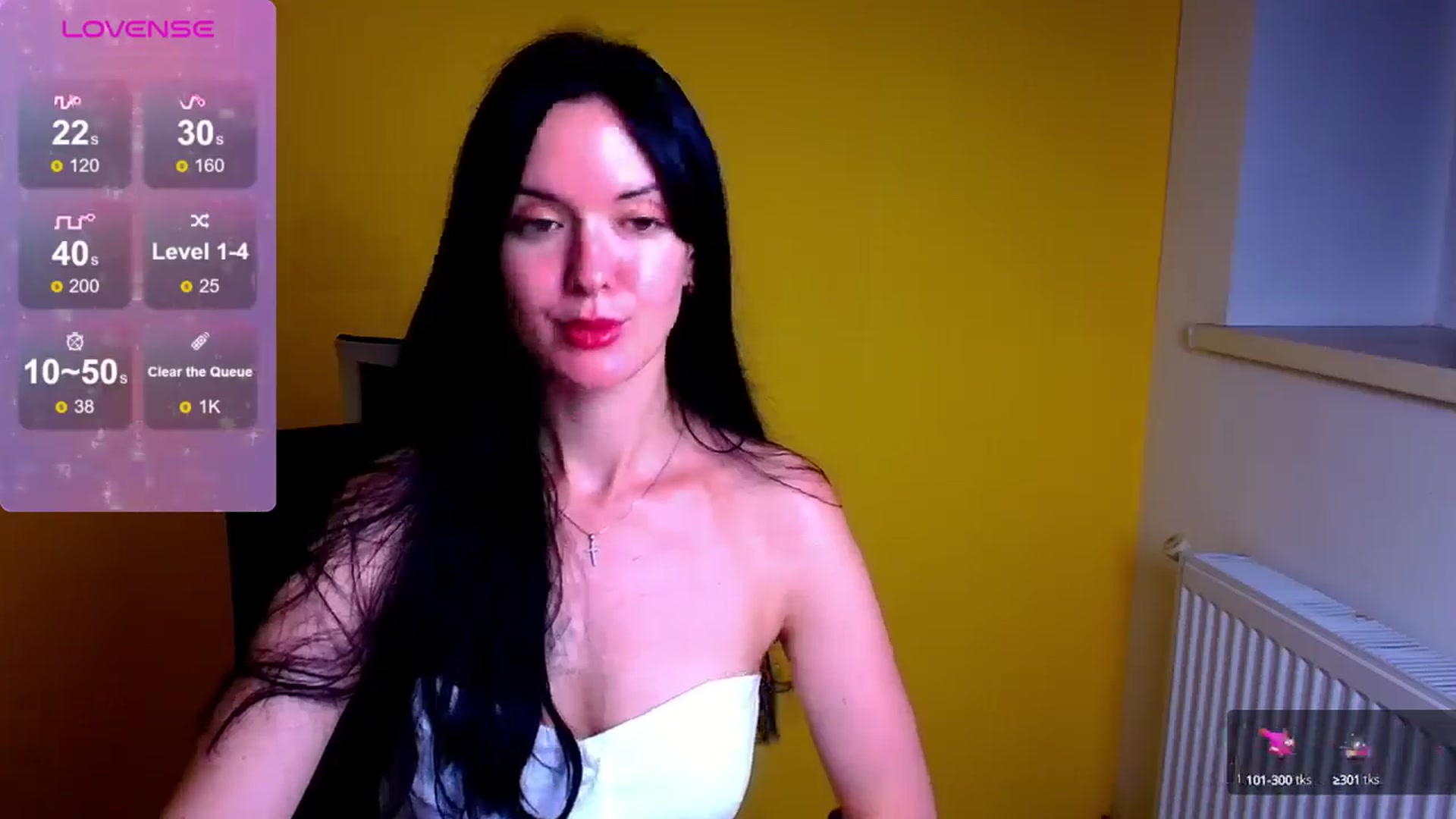 Gallery image thumbnail from Black_Red's myfreecams stream on, 07/18/2024, 13:04 image 16 of 20