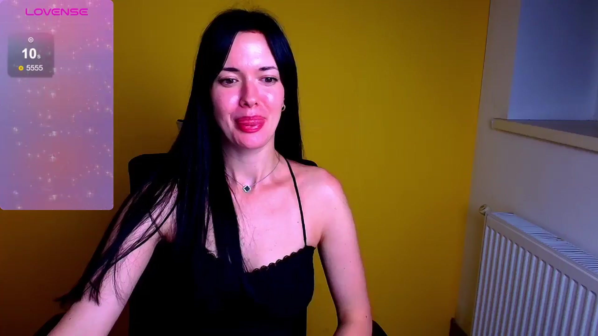 Gallery image thumbnail from Black_Red's myfreecams stream on, 07/22/2024, 21:32 image 19 of 20