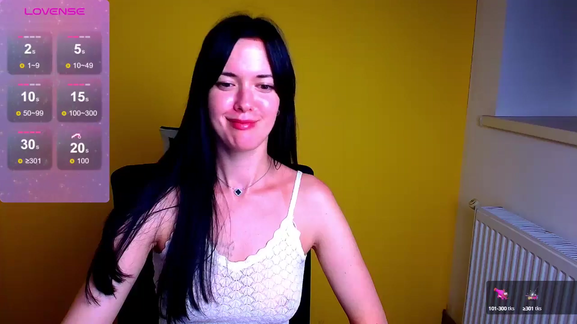 Gallery image thumbnail from Black_Red's myfreecams stream on, 07/23/2024, 24:31 image 16 of 20