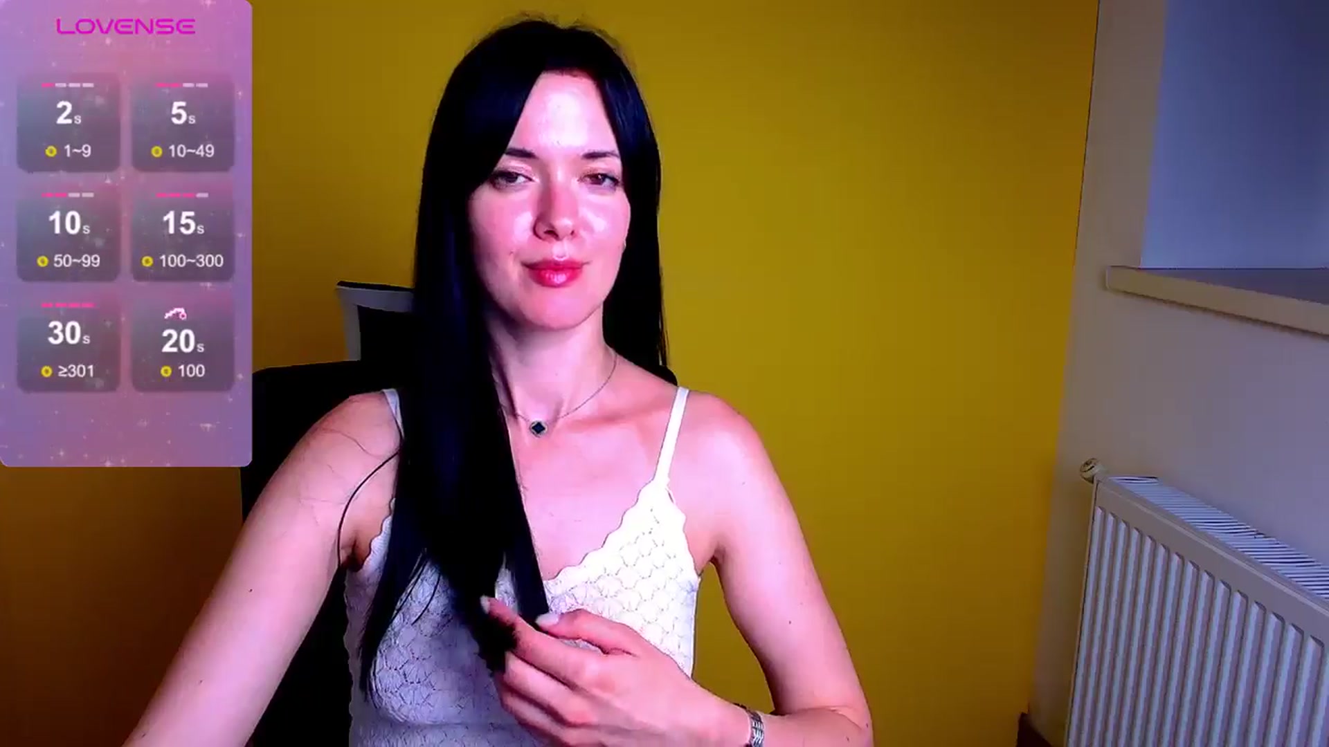 Gallery image thumbnail from Black_Red's myfreecams stream on, 07/23/2024, 24:31 image 12 of 20