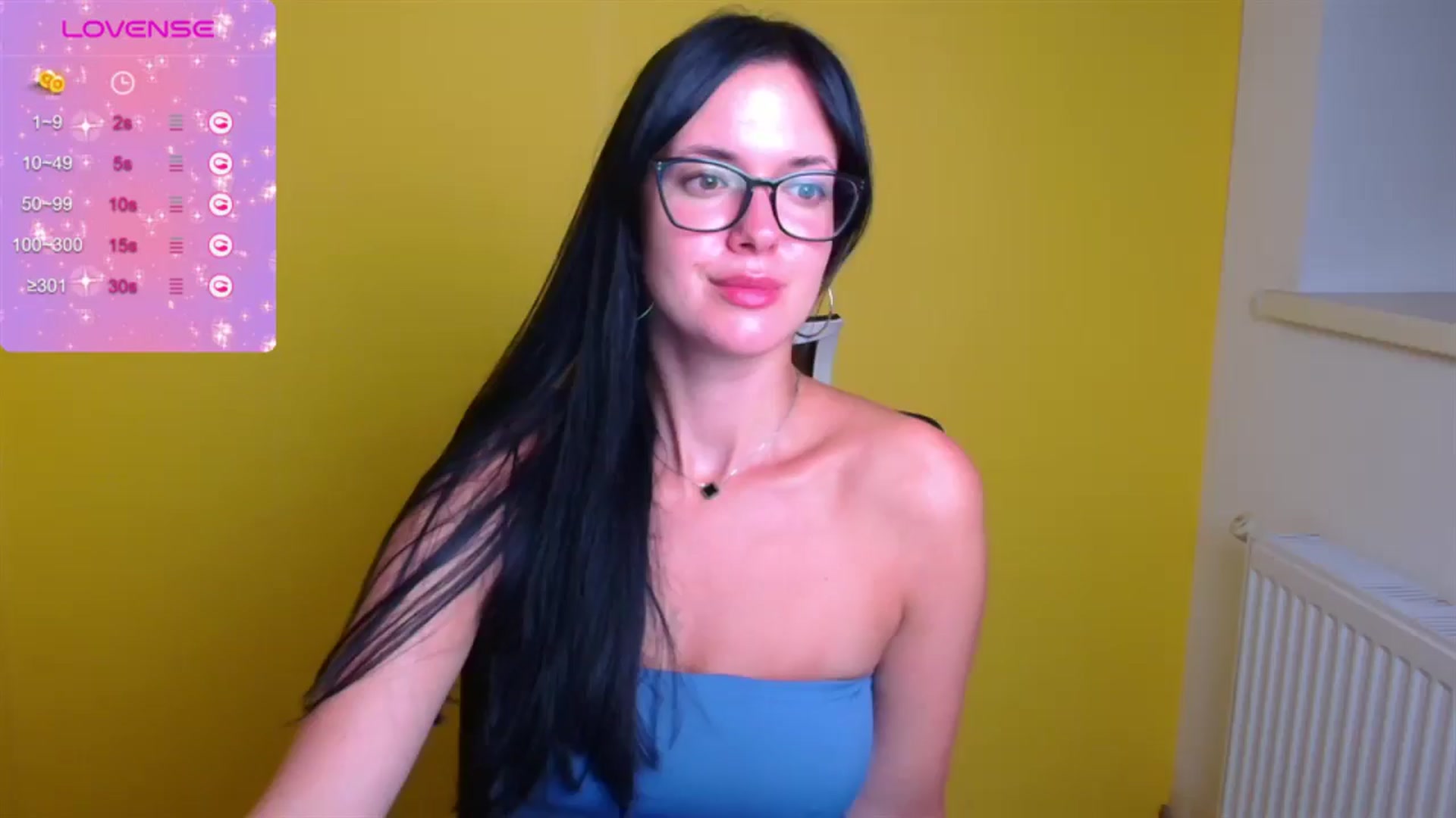 Gallery image thumbnail from Black_Red's myfreecams stream on, 08/14/2024, 22:35 image 1 of 20