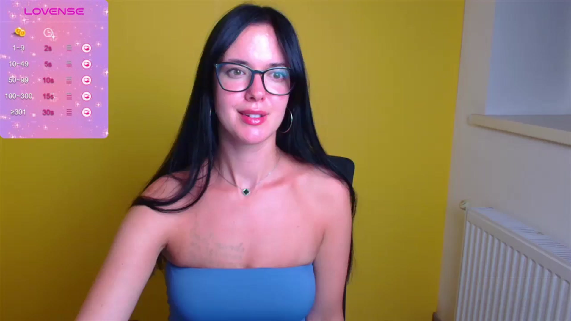 Gallery image thumbnail from Black_Red's myfreecams stream on, 08/14/2024, 22:35 image 12 of 20