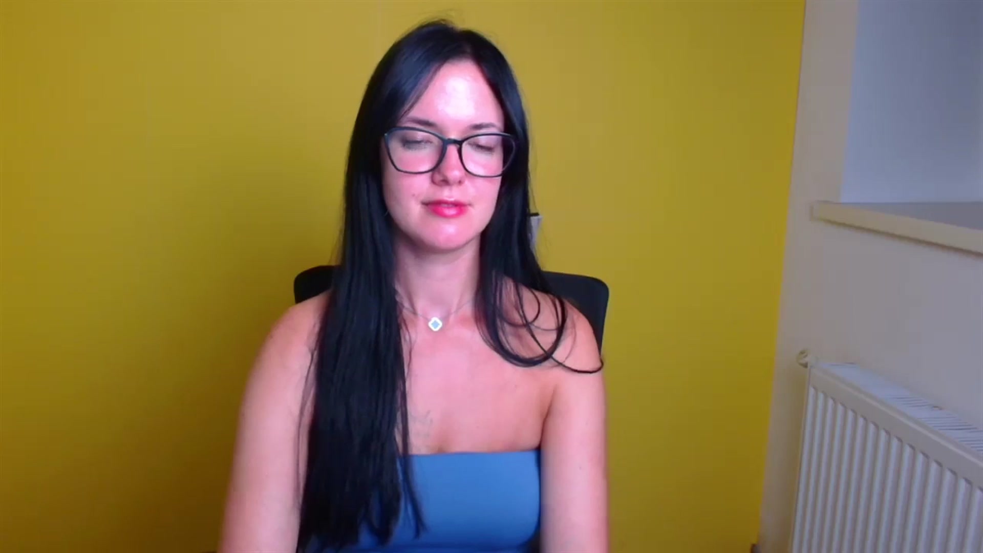 Gallery image thumbnail from Black_Red's myfreecams stream on, 08/15/2024, 24:49 image 9 of 20