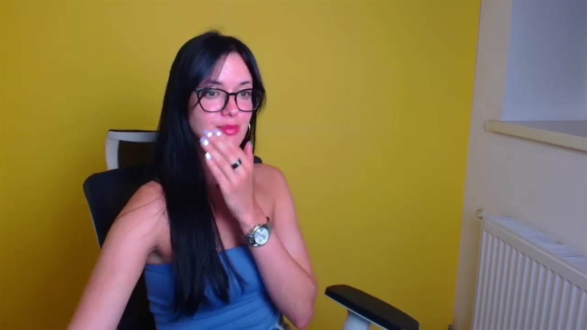 Gallery image thumbnail from Black_Red's myfreecams stream on, 08/15/2024, 24:49 image 15 of 20