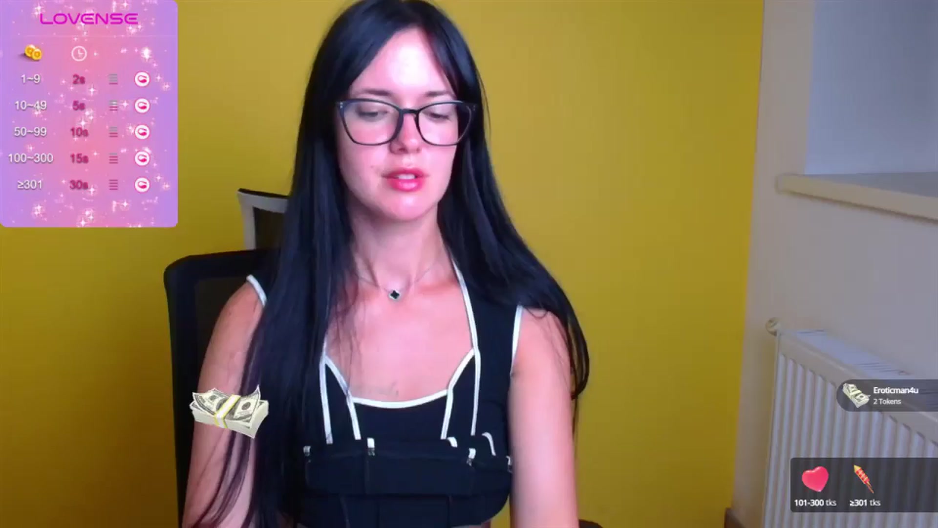 Gallery image thumbnail from Black_Red's myfreecams stream on, 08/15/2024, 15:22 image 15 of 20